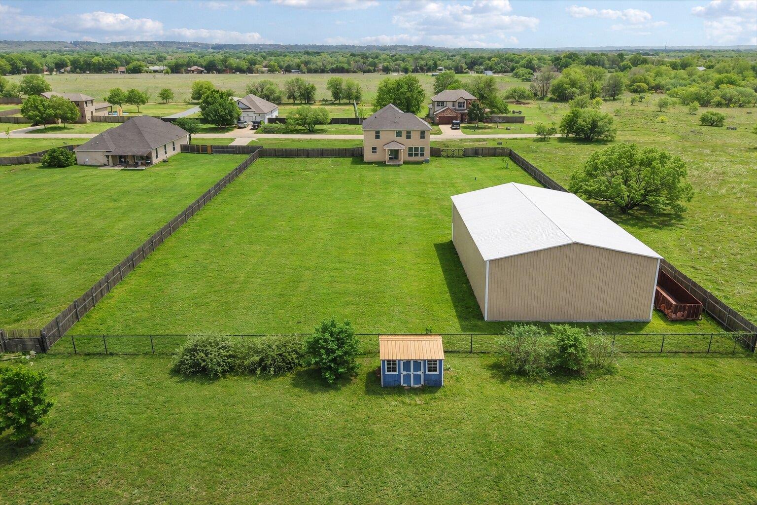 132 Brittany Ln, Bastrop, TX 78602