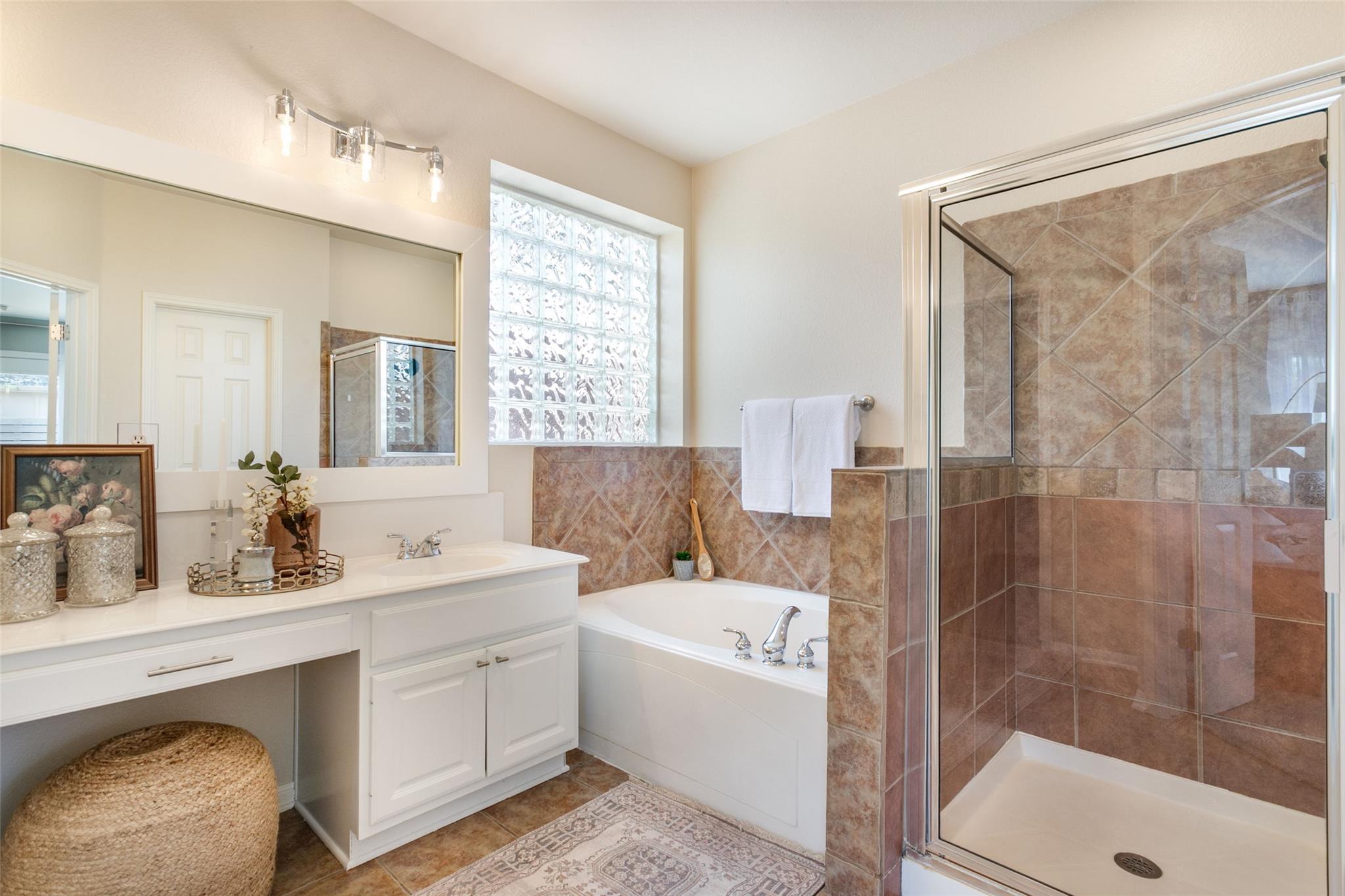 12709 Rush Creek Ln, Austin, TX 78732