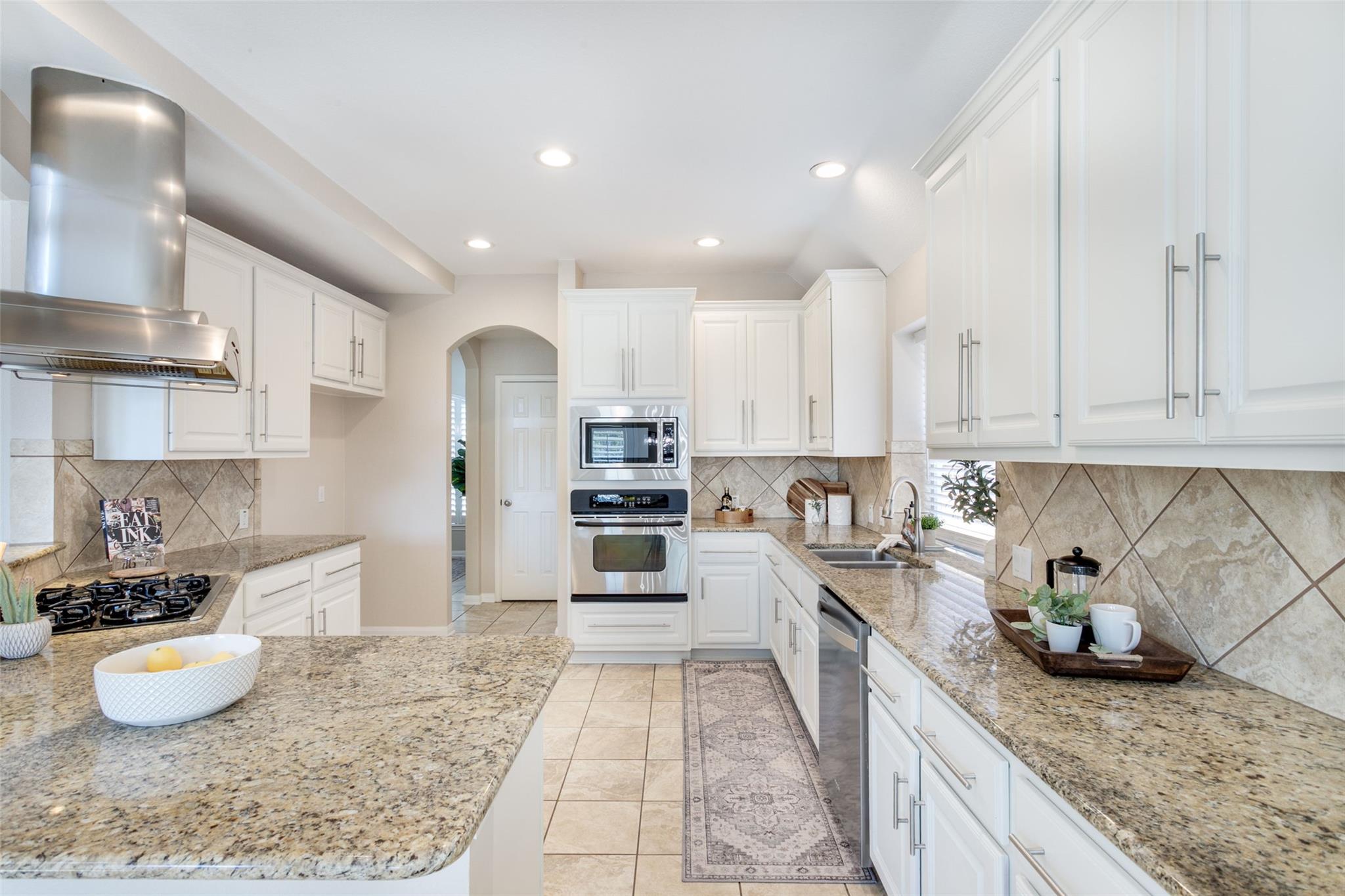 12709 Rush Creek Ln, Austin, TX 78732