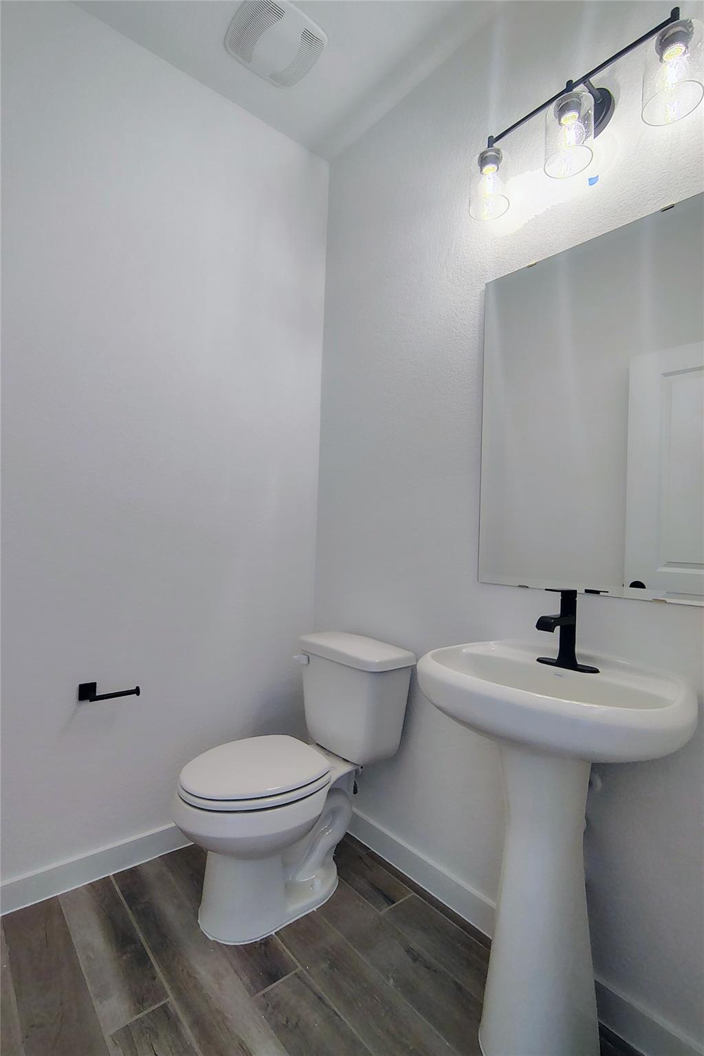 1832 Spring Mountain Cv, Georgetown, TX 78628