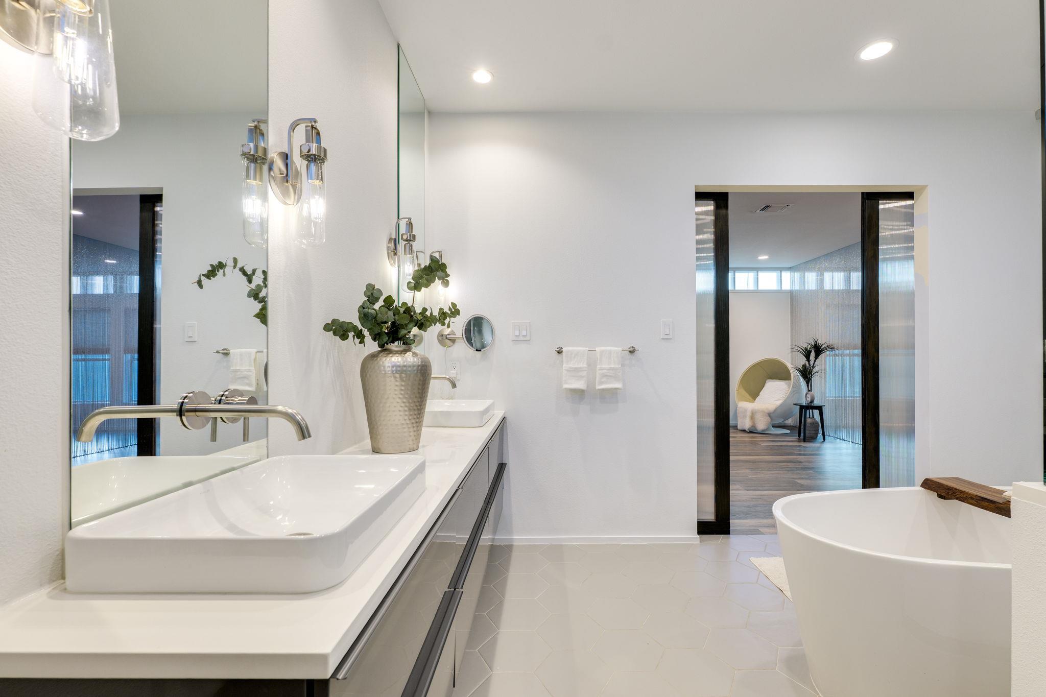 5409 Woodrow Ave # D, Austin, TX 78756