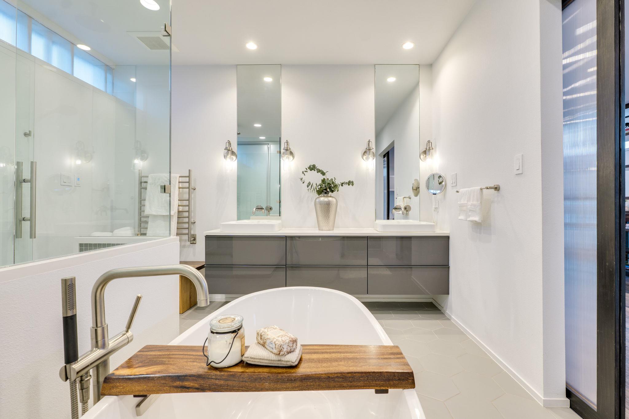 5409 Woodrow Ave # D, Austin, TX 78756