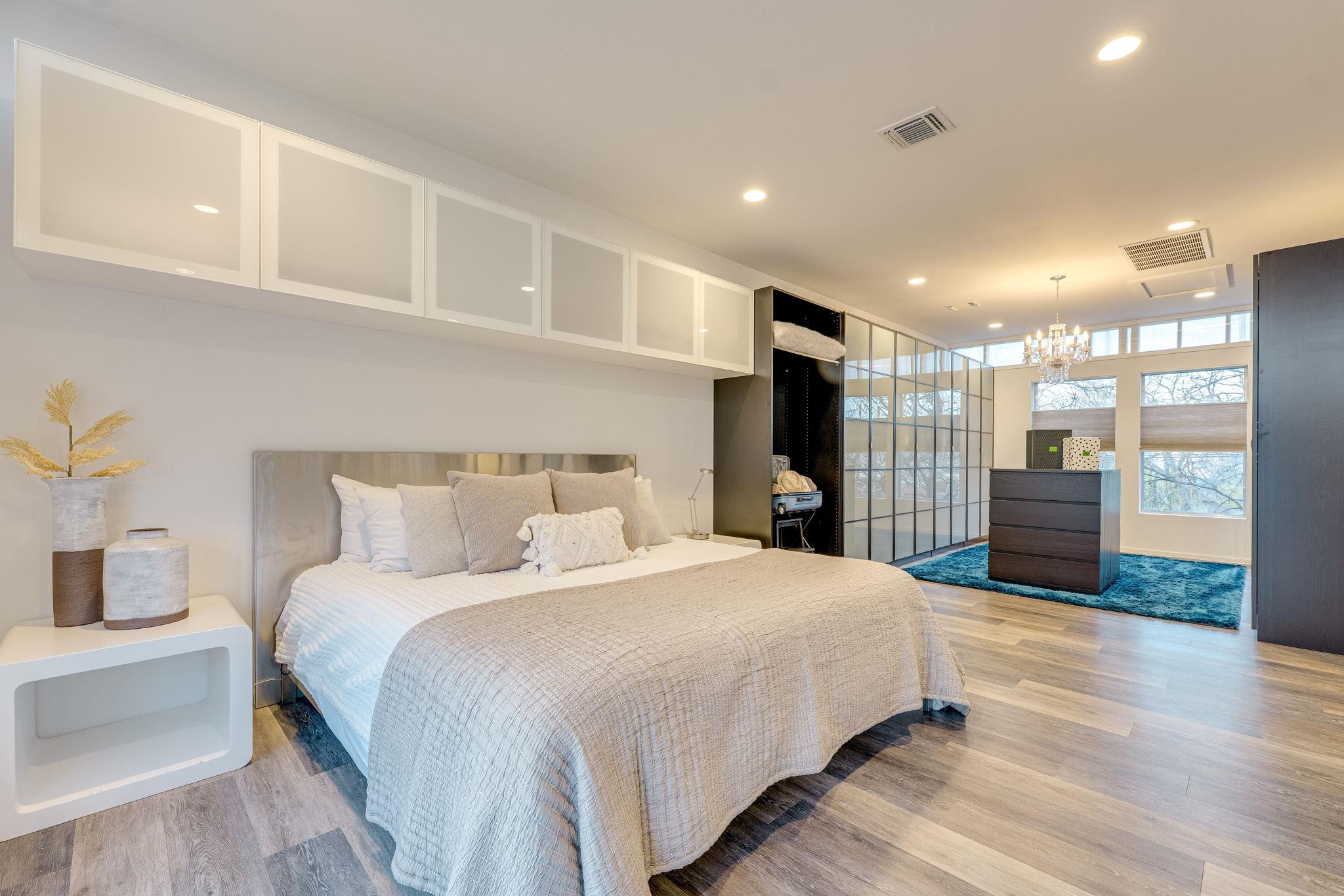 5409 Woodrow Ave # D, Austin, TX 78756