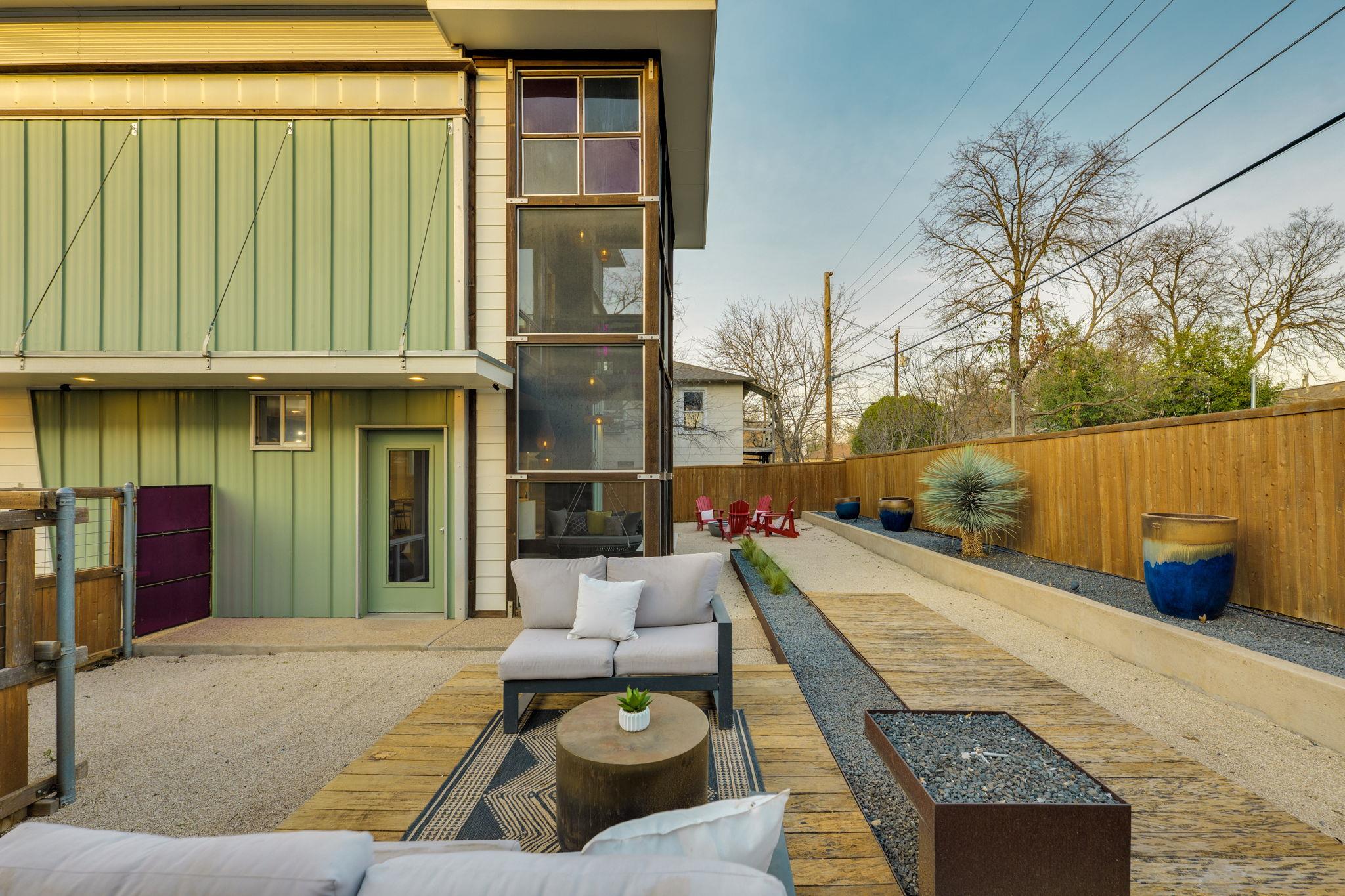 5409 Woodrow Ave # D, Austin, TX 78756