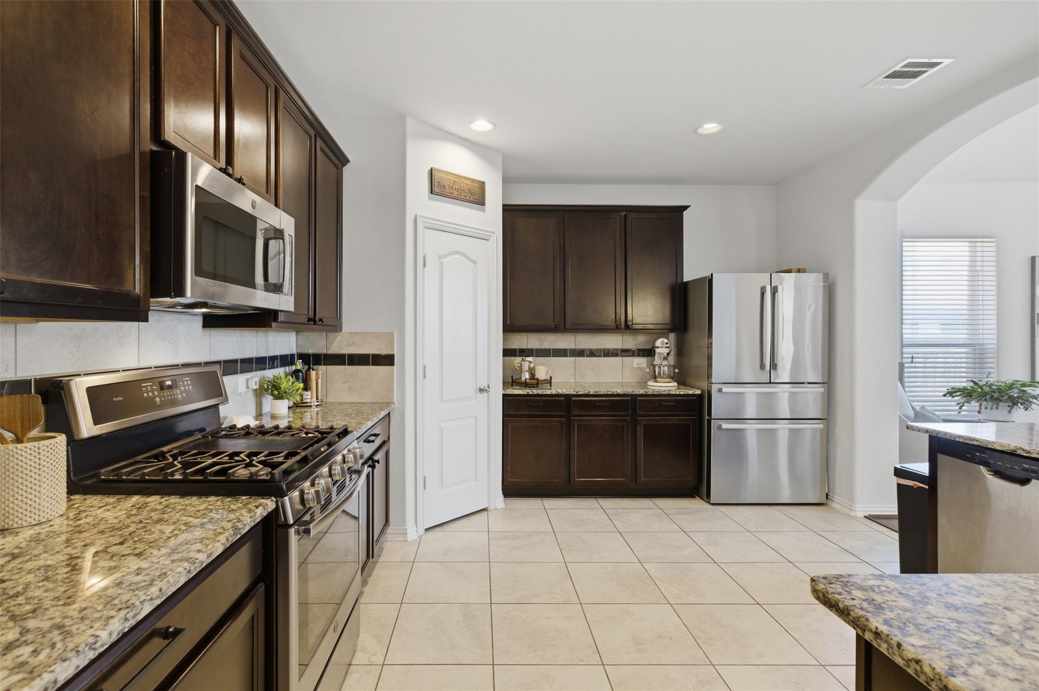 5863 Parma St, Round Rock, TX 78665