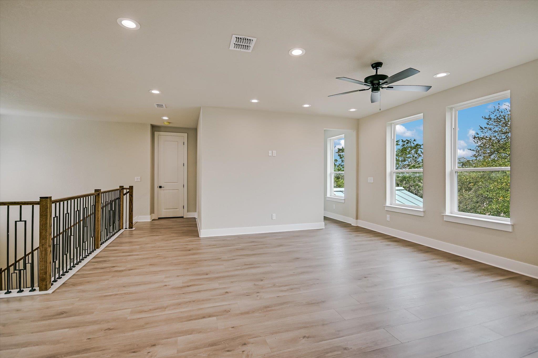 1 Squaw Circle Cir, Wimberley, TX 78676