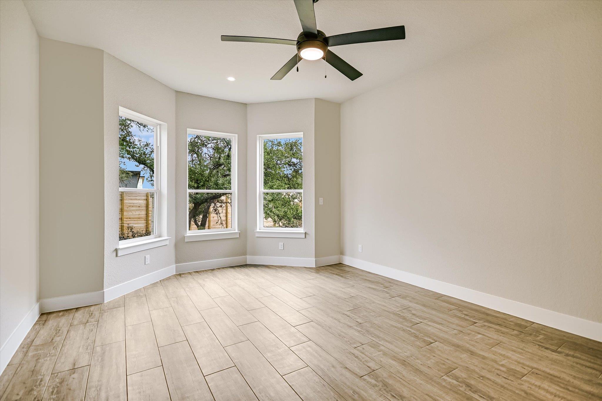 1 Squaw Circle Cir, Wimberley, TX 78676