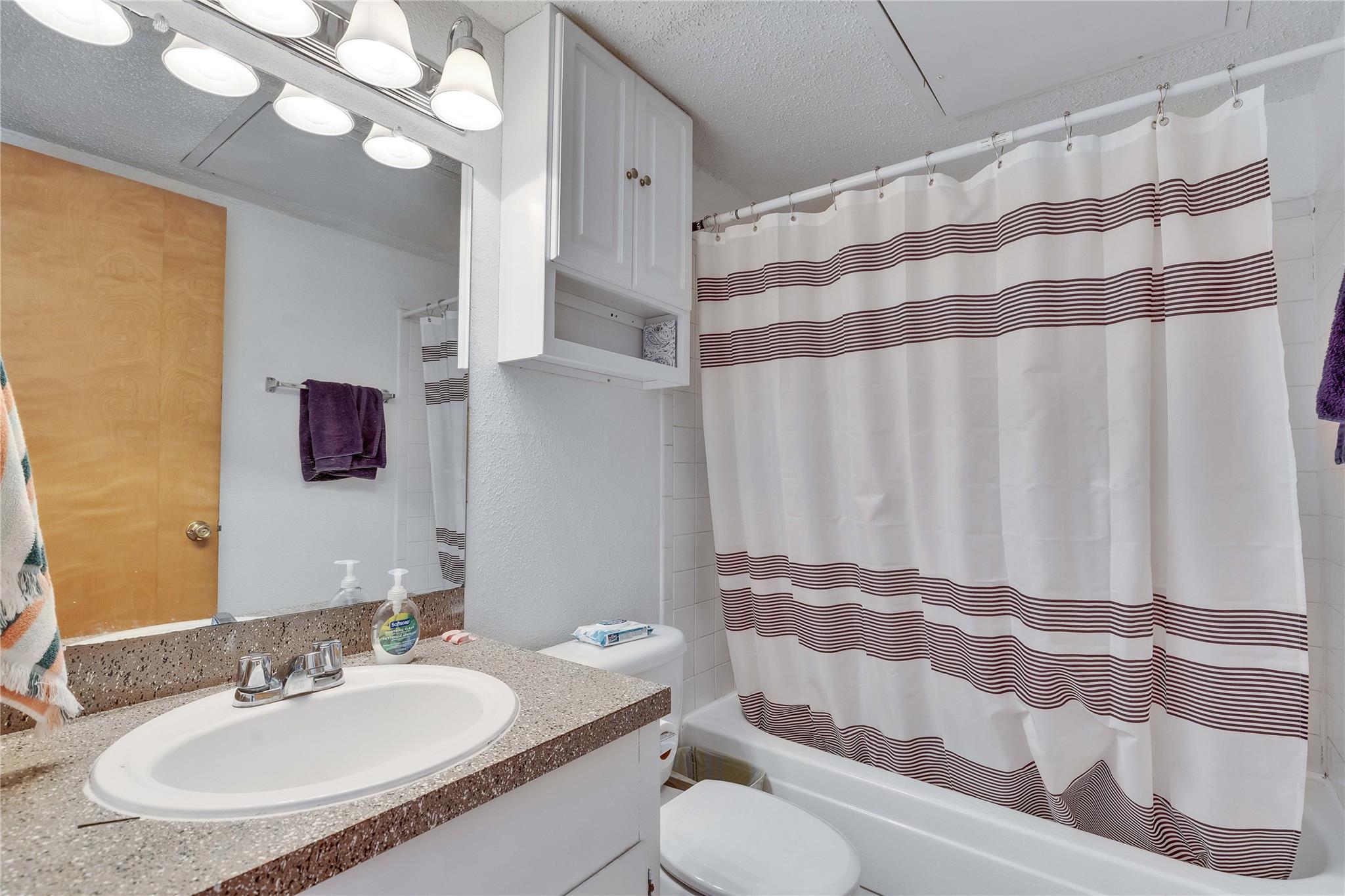 2803 Hemphill Park # B106, Austin, TX 78705