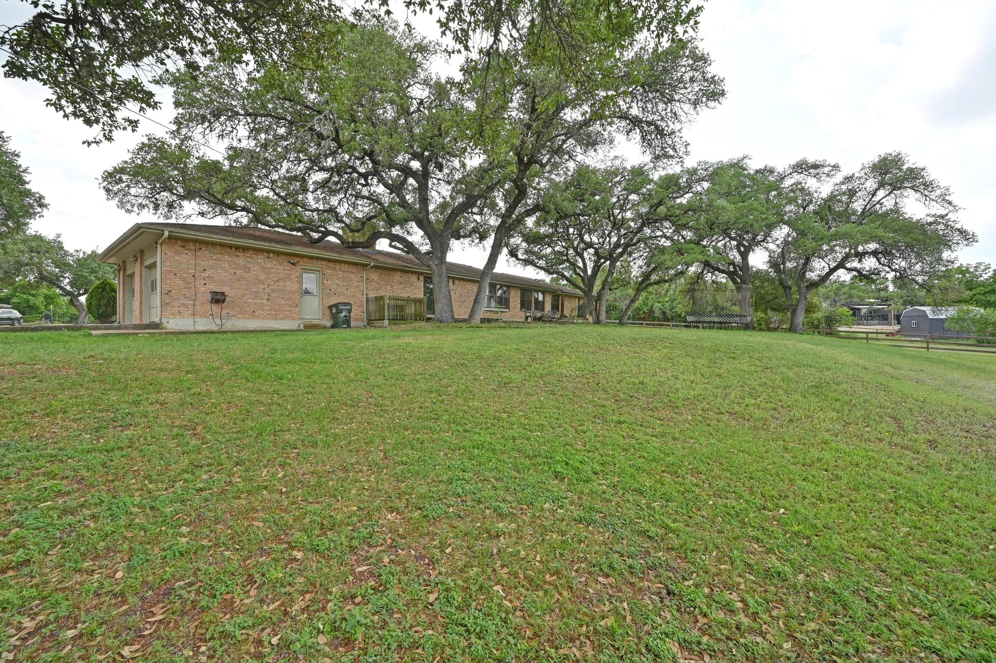 9209 Rock Way Dr, Austin, TX 78736