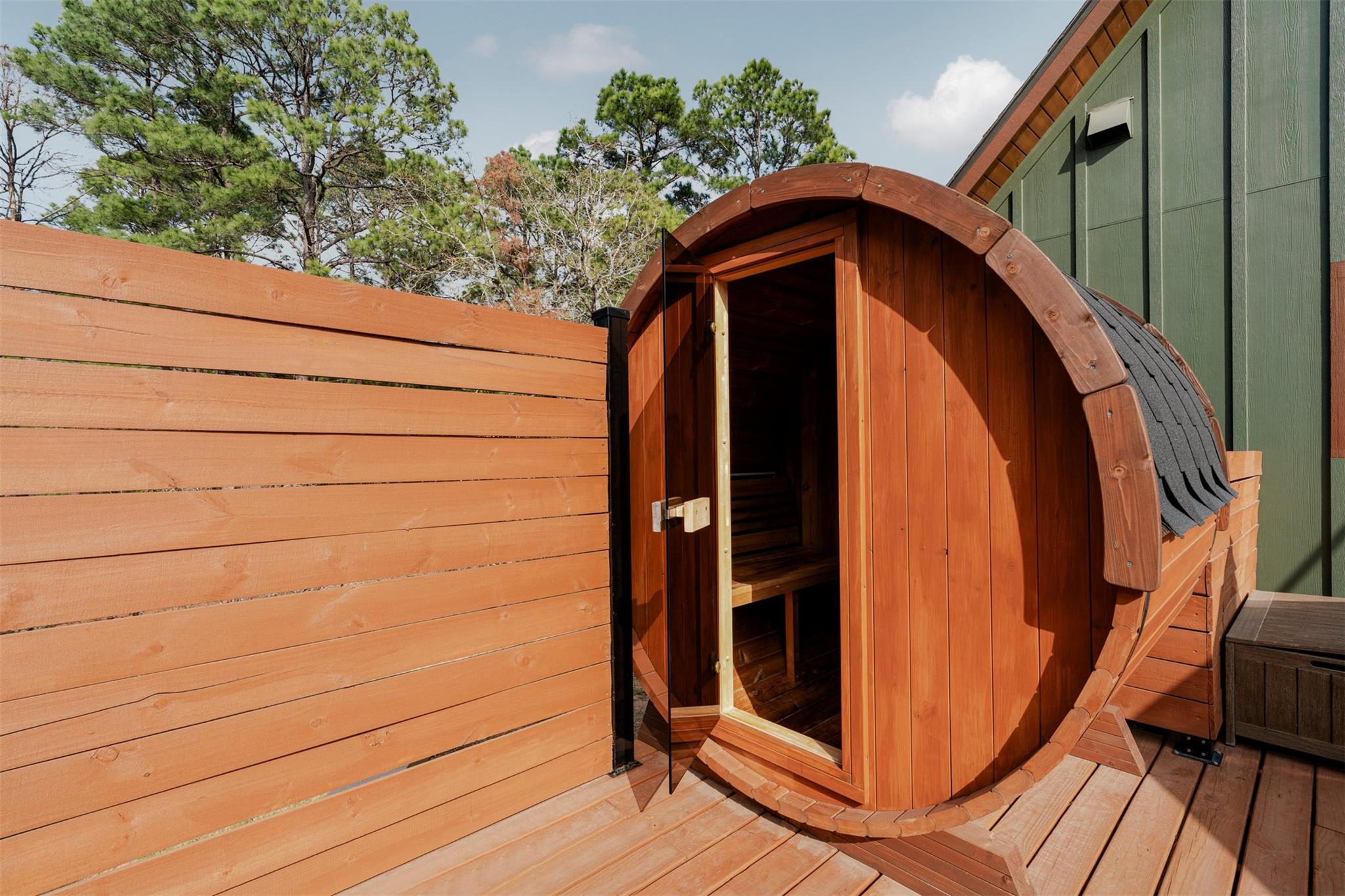 122 Mokolii Ct, Bastrop, TX 78602