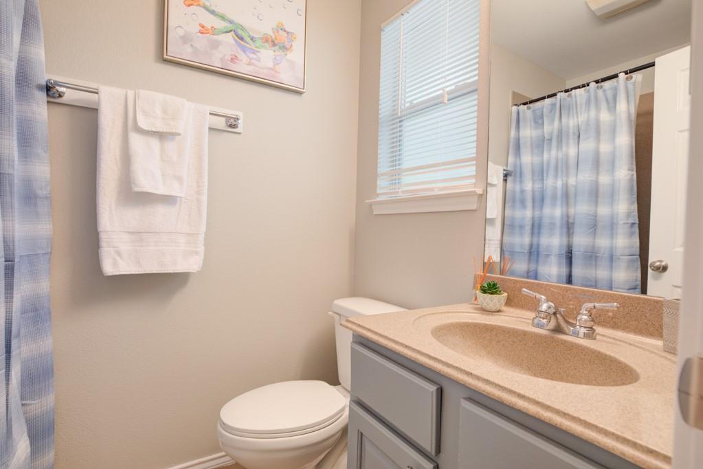 730 E Mather St # J202, New Braunfels, TX 78130