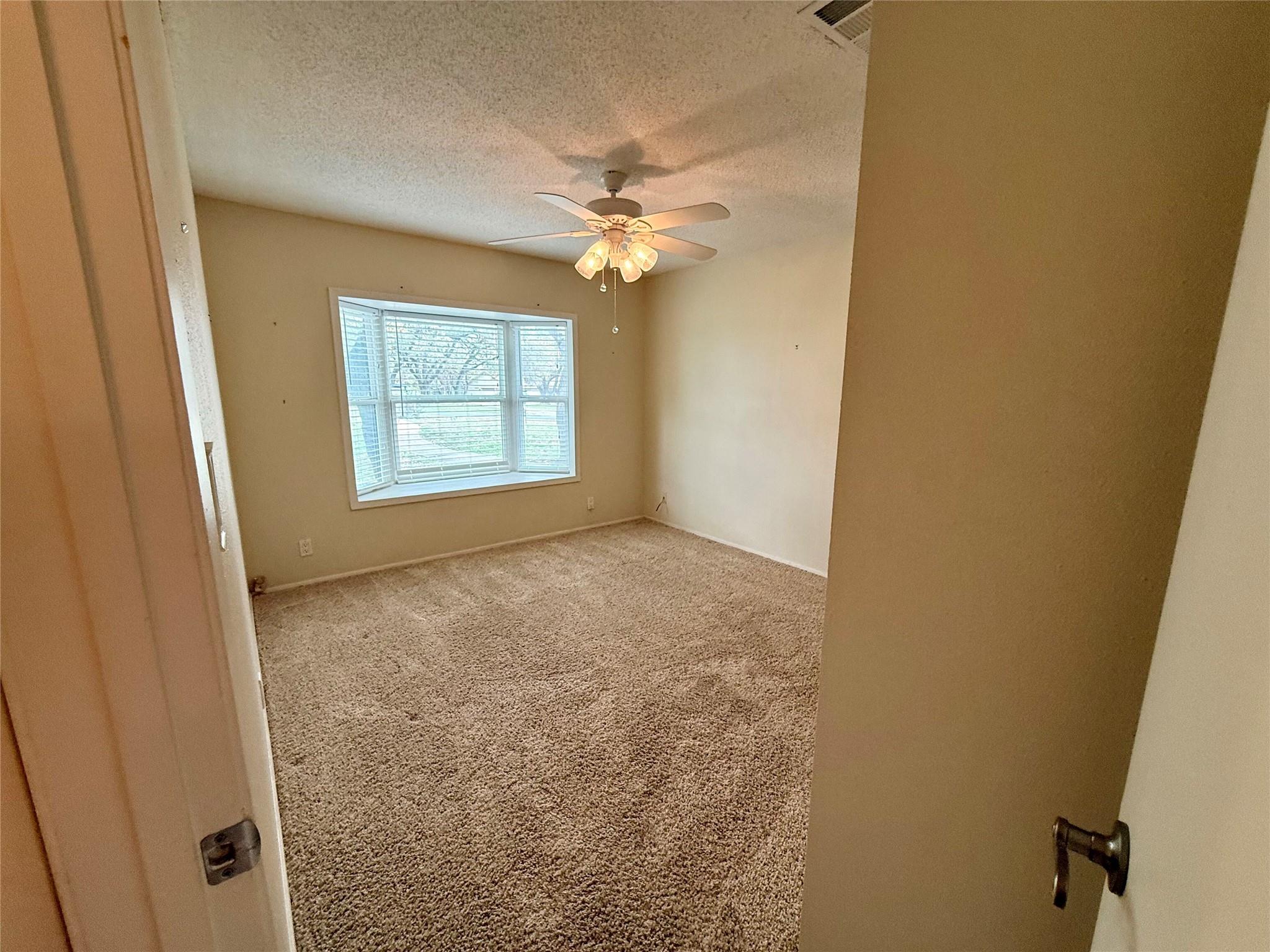 8402 Candelaria Dr, Austin, TX 78737