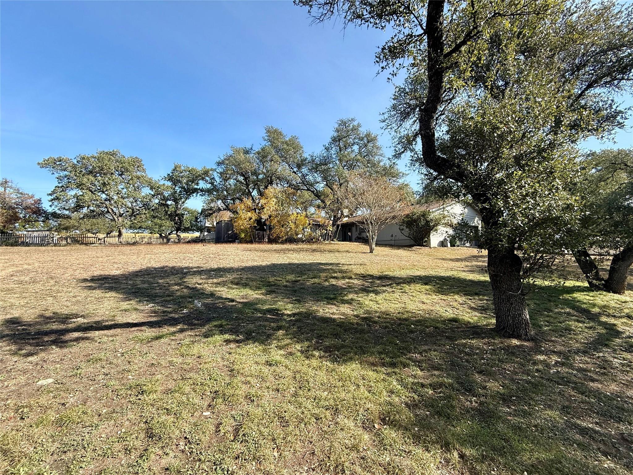 8402 Candelaria Dr, Austin, TX 78737