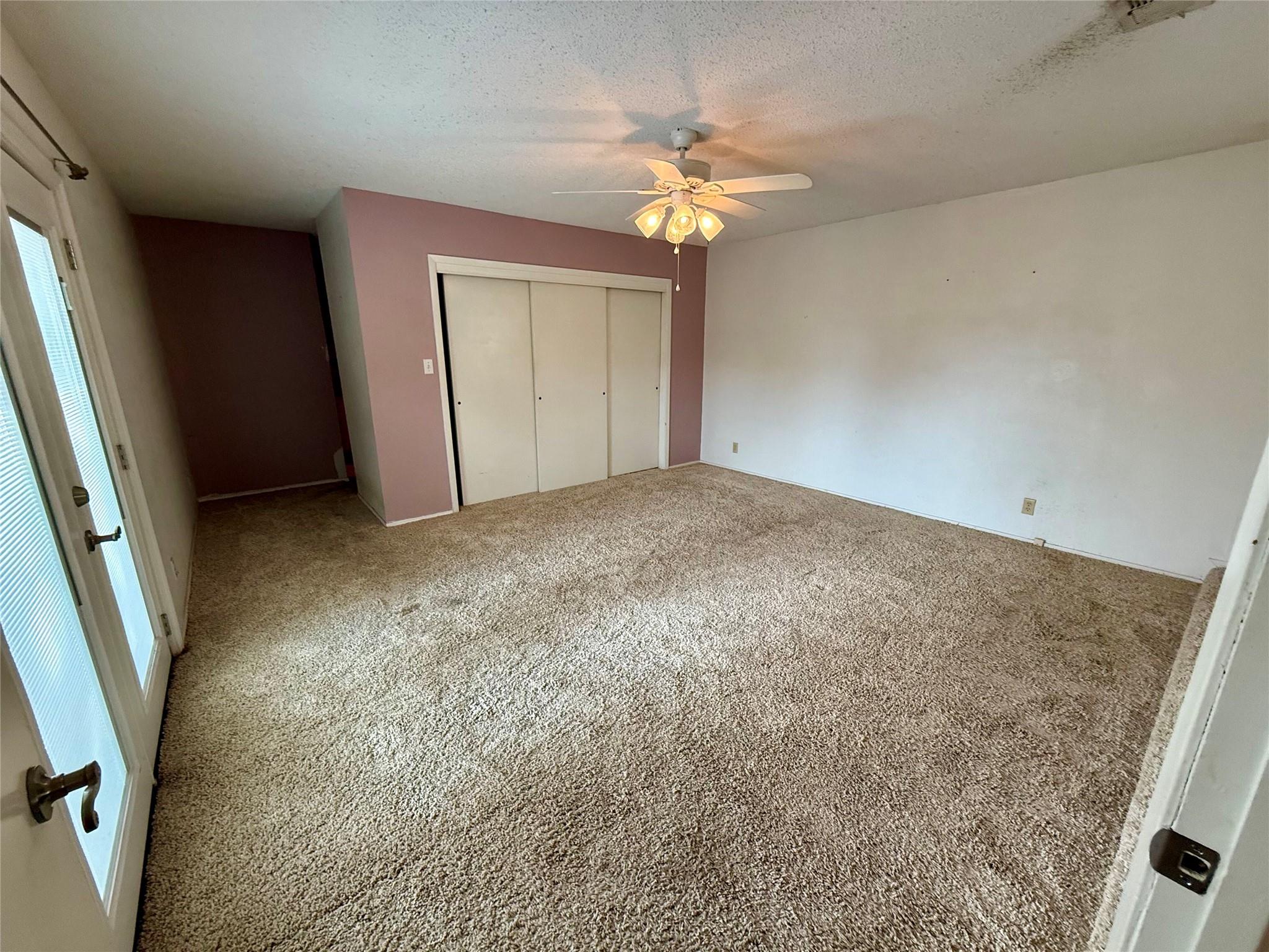 8402 Candelaria Dr, Austin, TX 78737