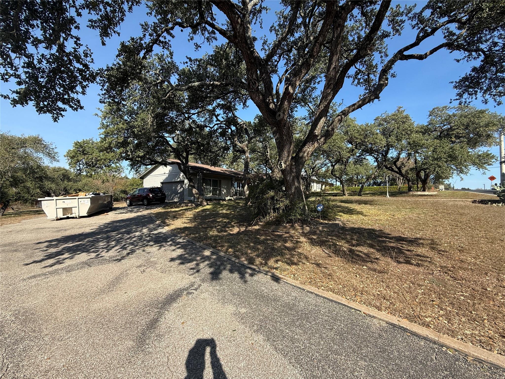 8402 Candelaria Dr, Austin, TX 78737