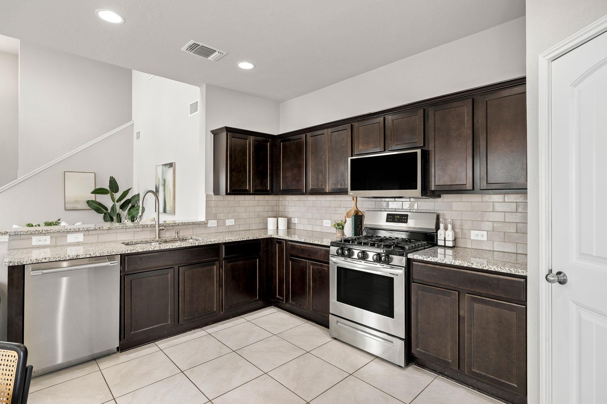 2009 Grow Ln, Austin, TX 78754