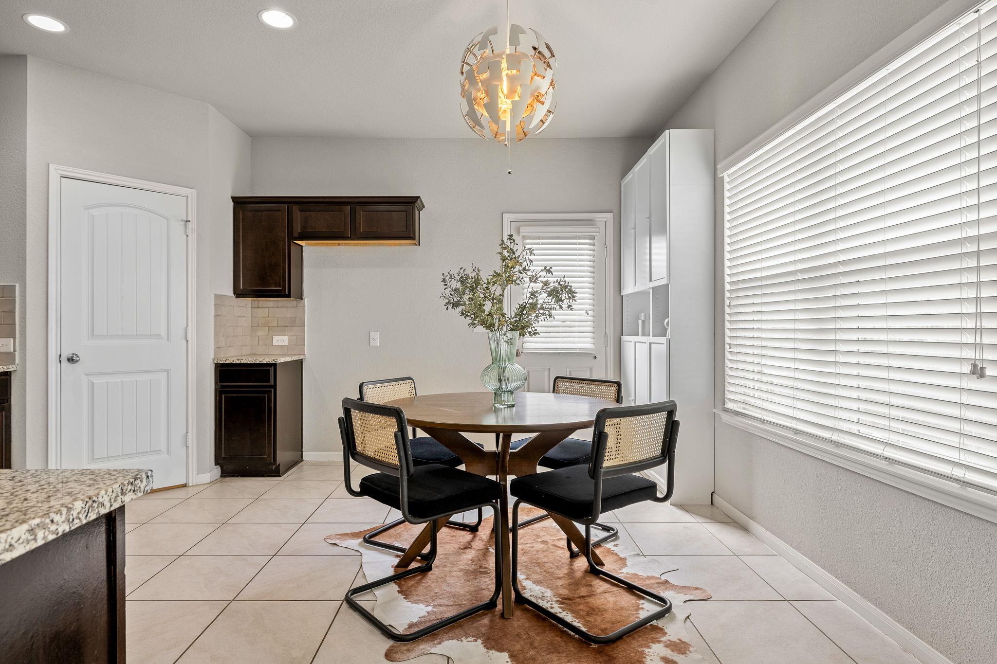 2009 Grow Ln, Austin, TX 78754