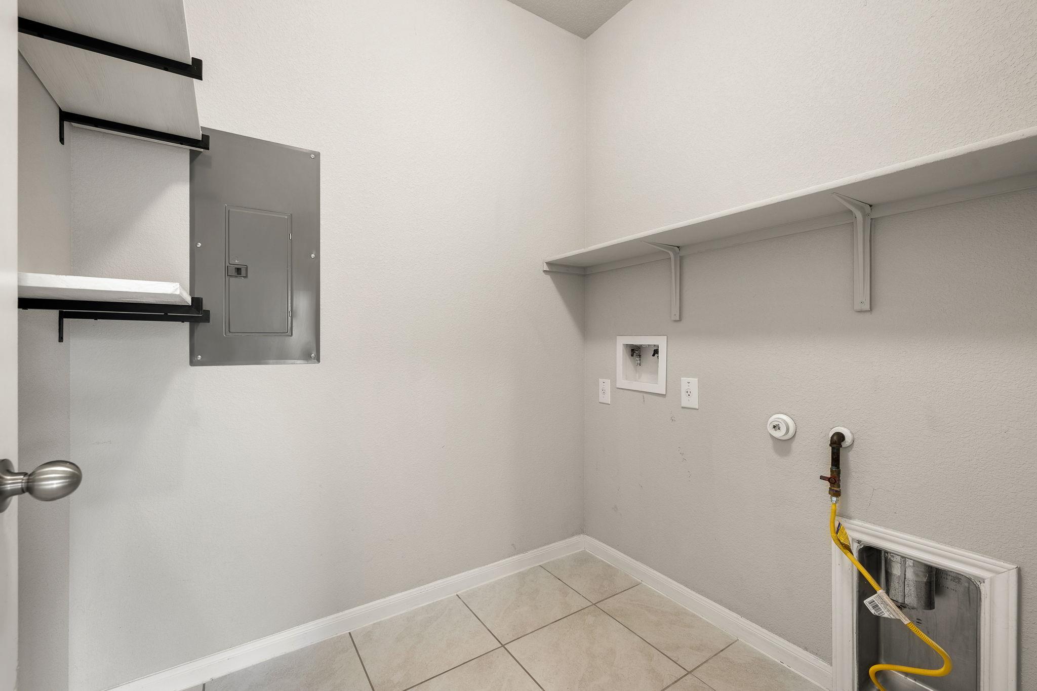 2009 Grow Ln, Austin, TX 78754