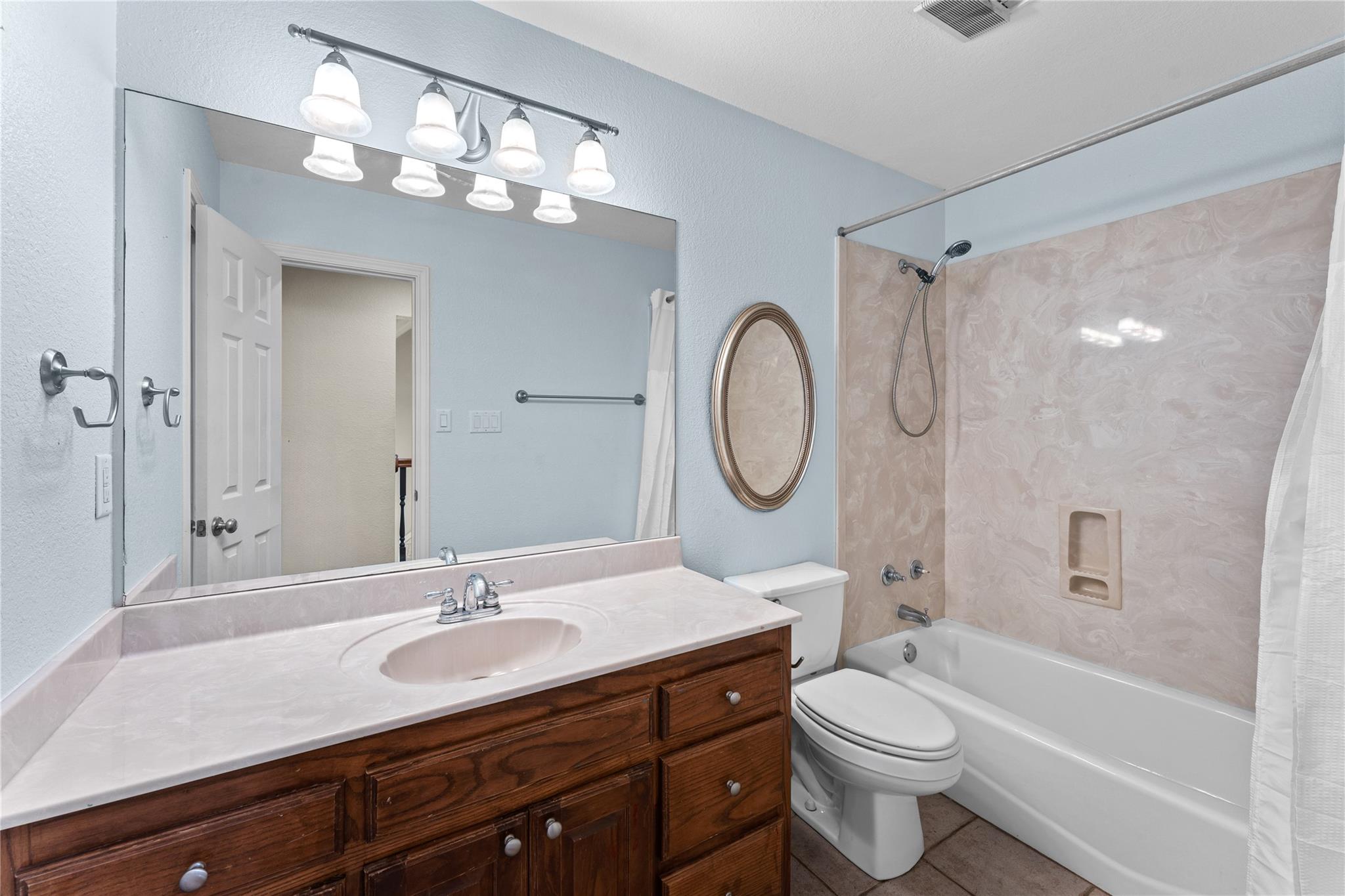 1060 Great Oaks Dr, Salado, TX 76571