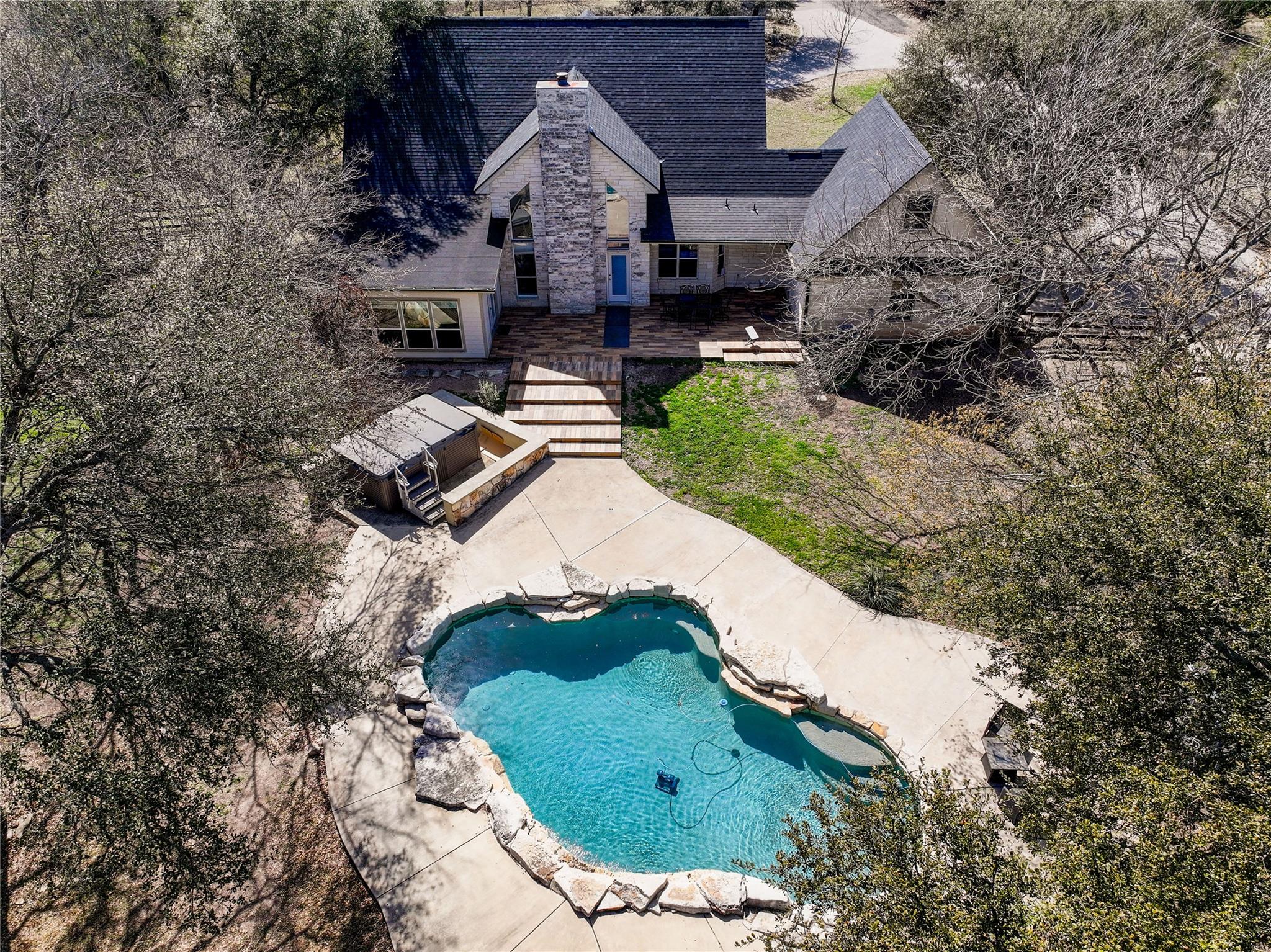 1060 Great Oaks Dr, Salado, TX 76571