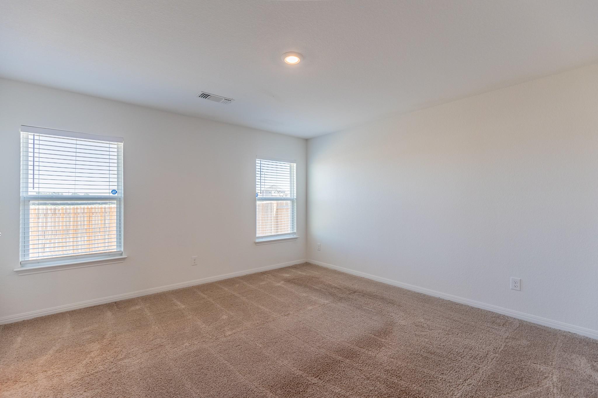 18408 Speculator Ln, Elgin, TX 78621