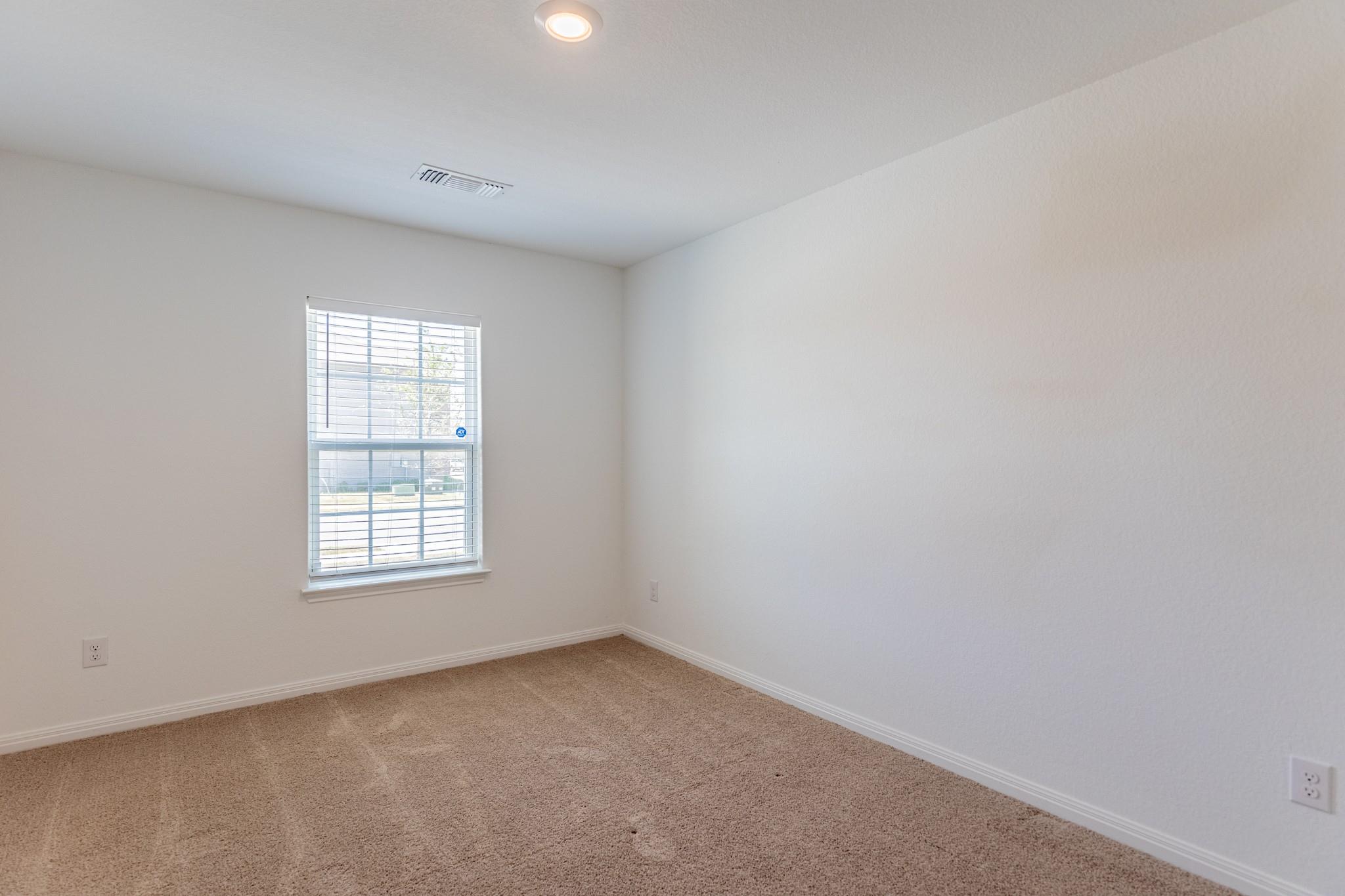 18408 Speculator Ln, Elgin, TX 78621