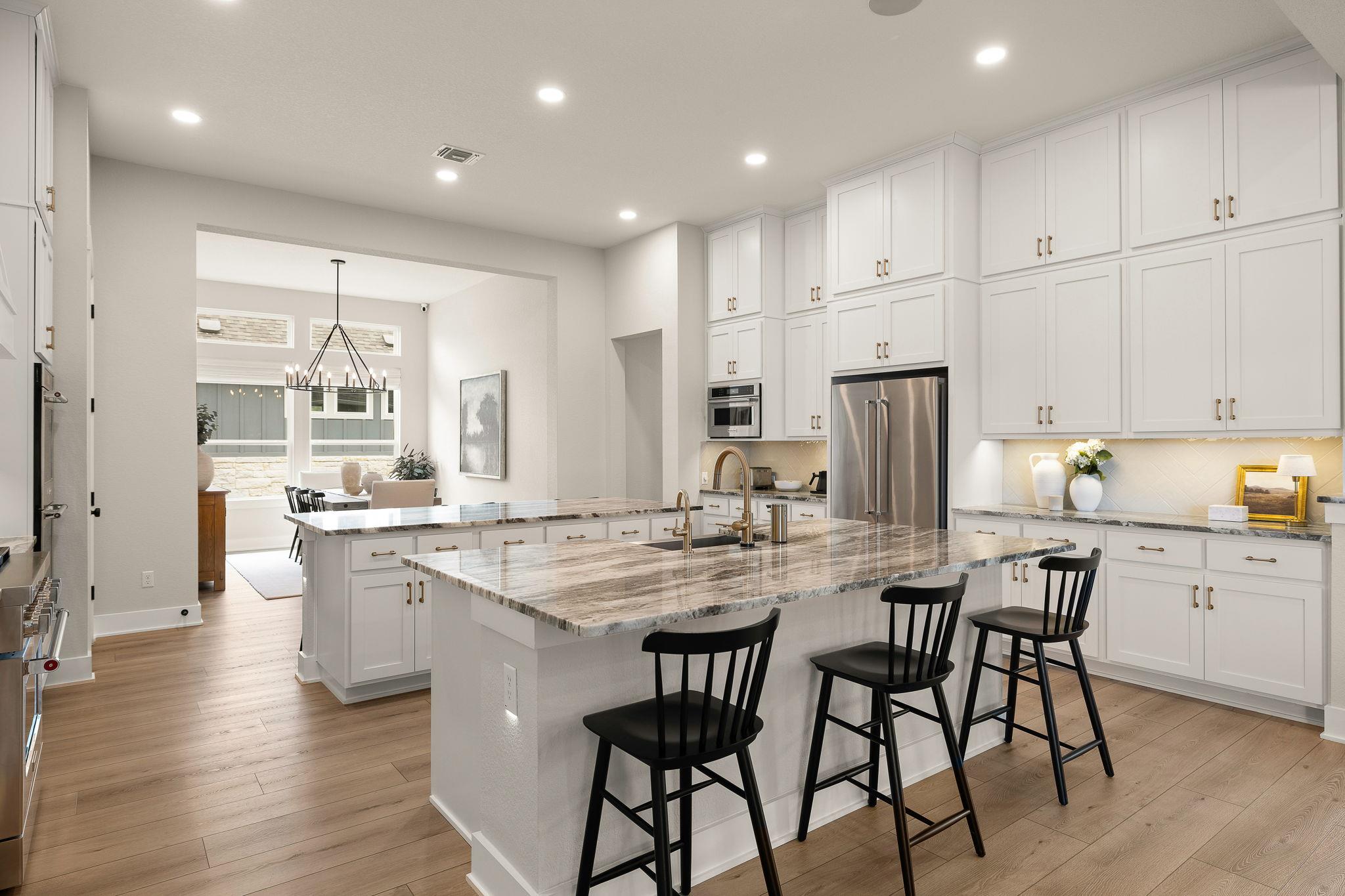 153 McNaughton Dr, Liberty Hill, TX 78642