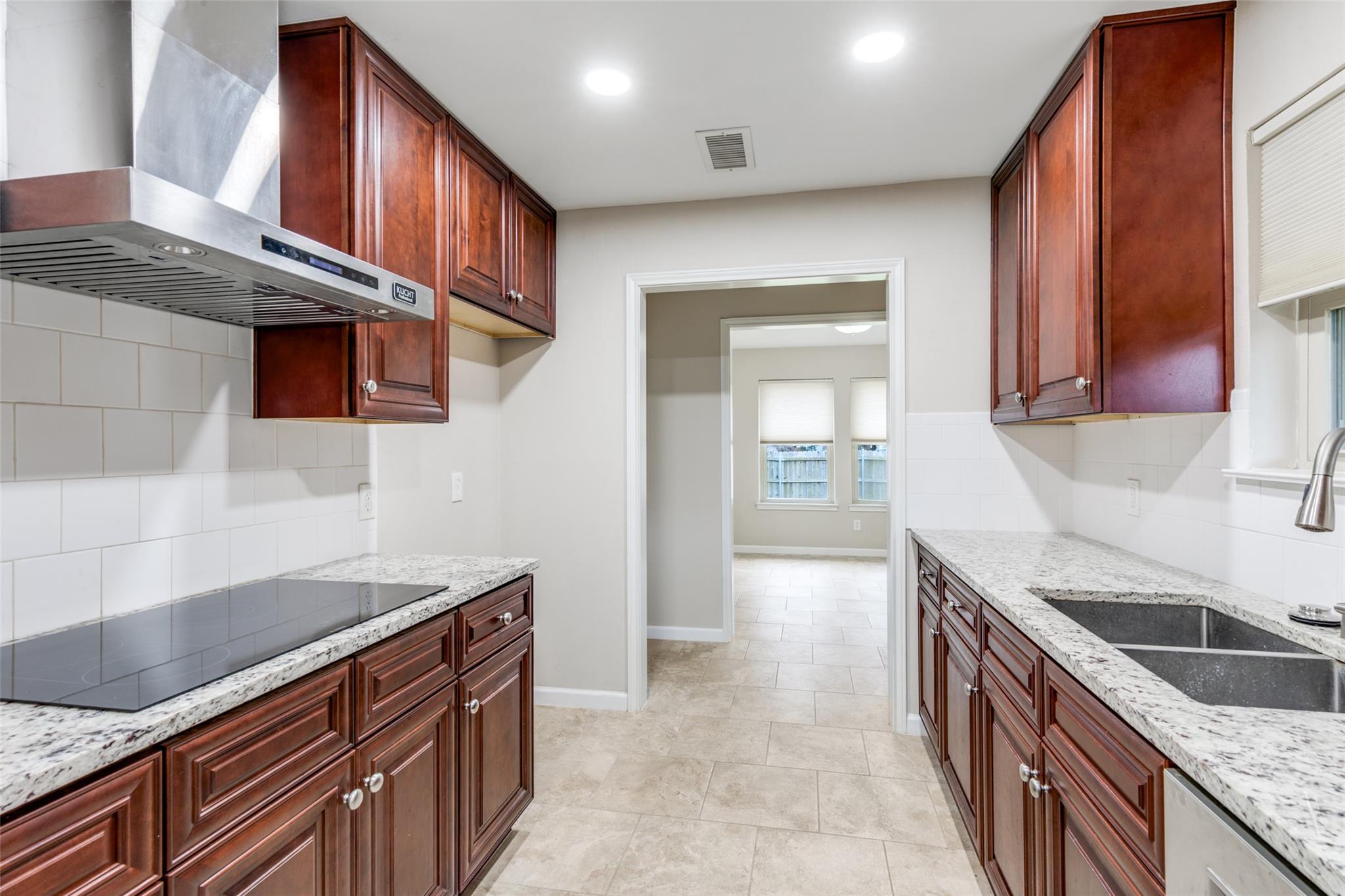 12207 Waterside Trl, Austin, TX 78750