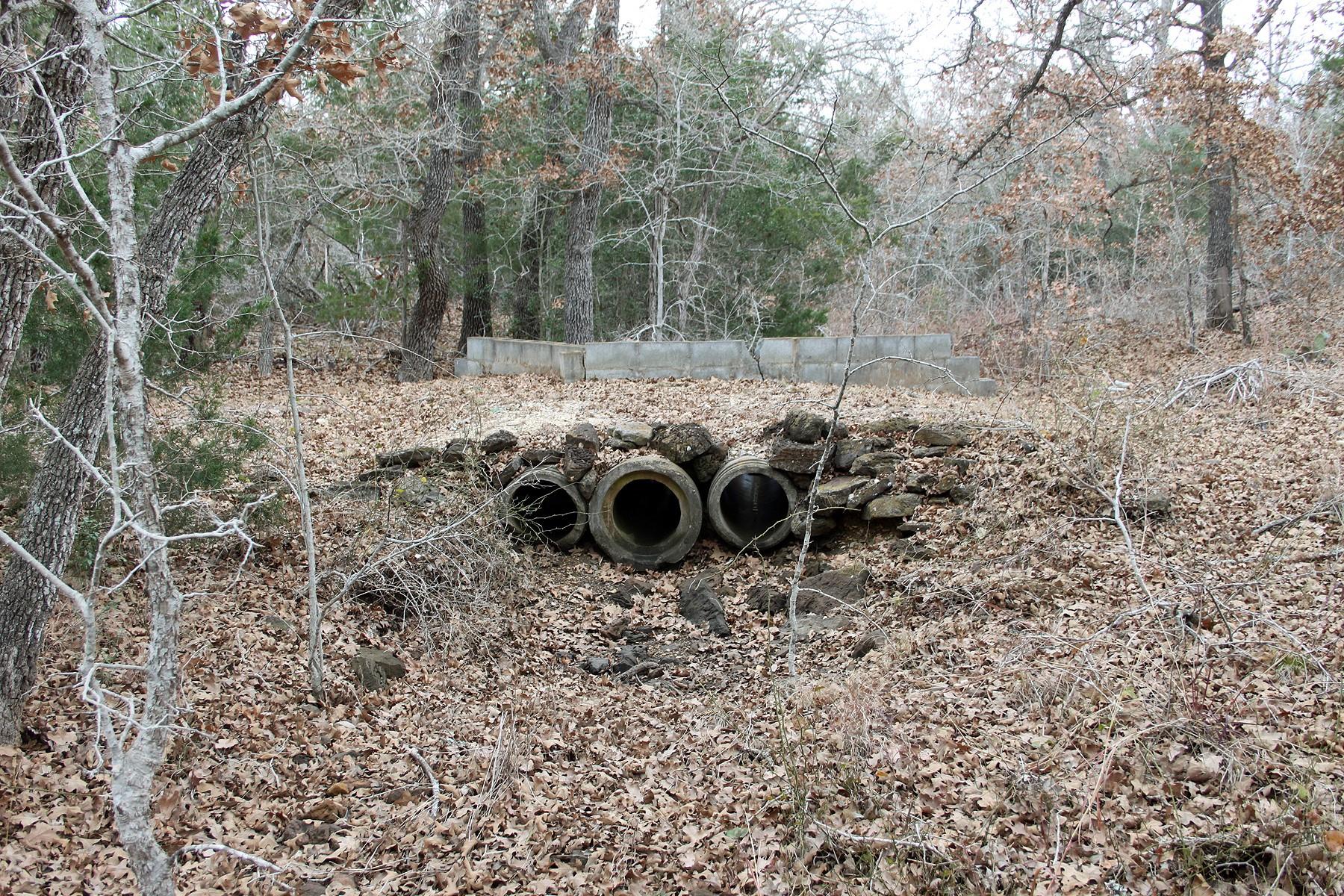 8729 E Fm 20 Highway, Dale, TX 78616