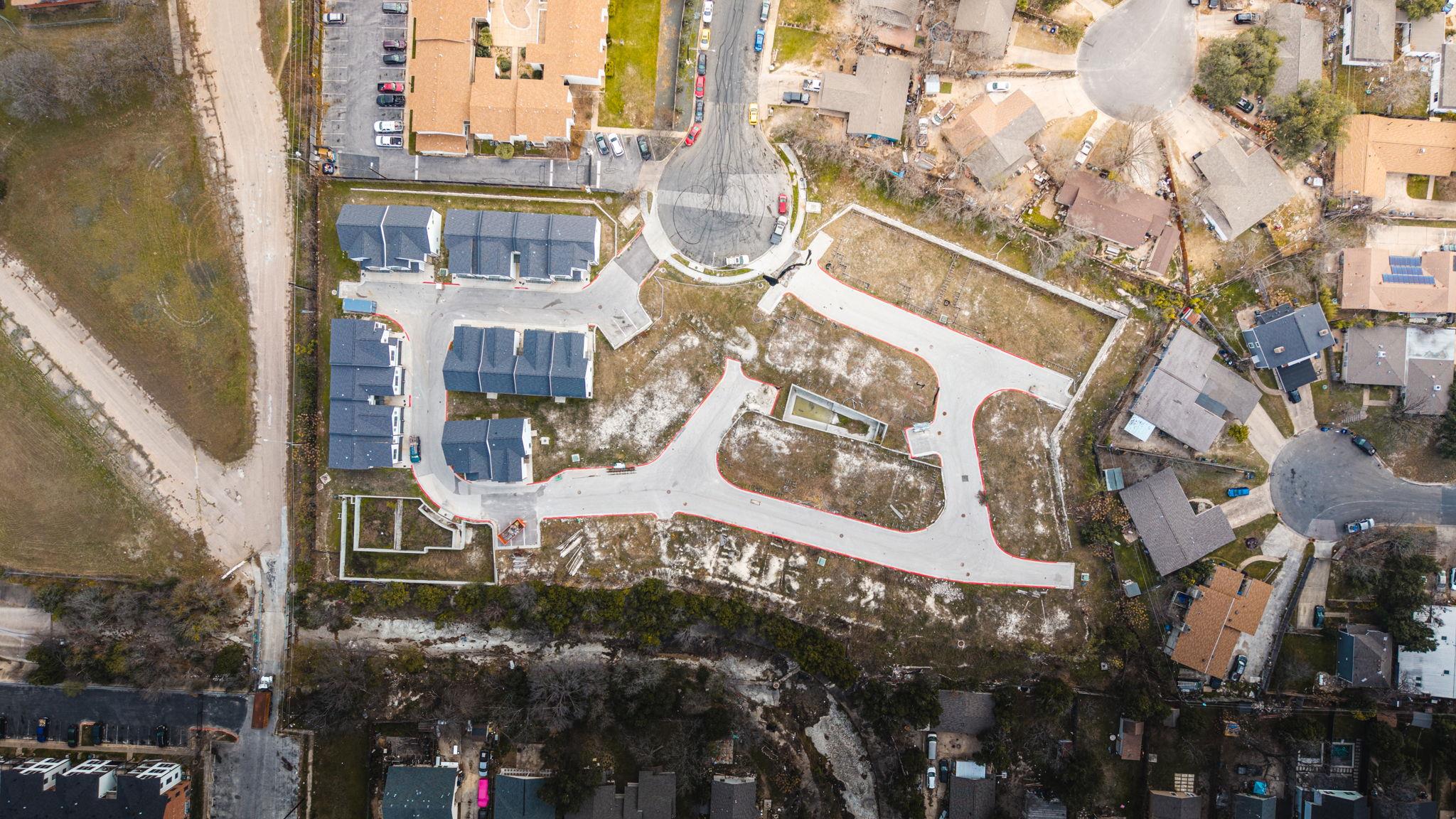 1300 McKie Dr, Austin, TX 78752