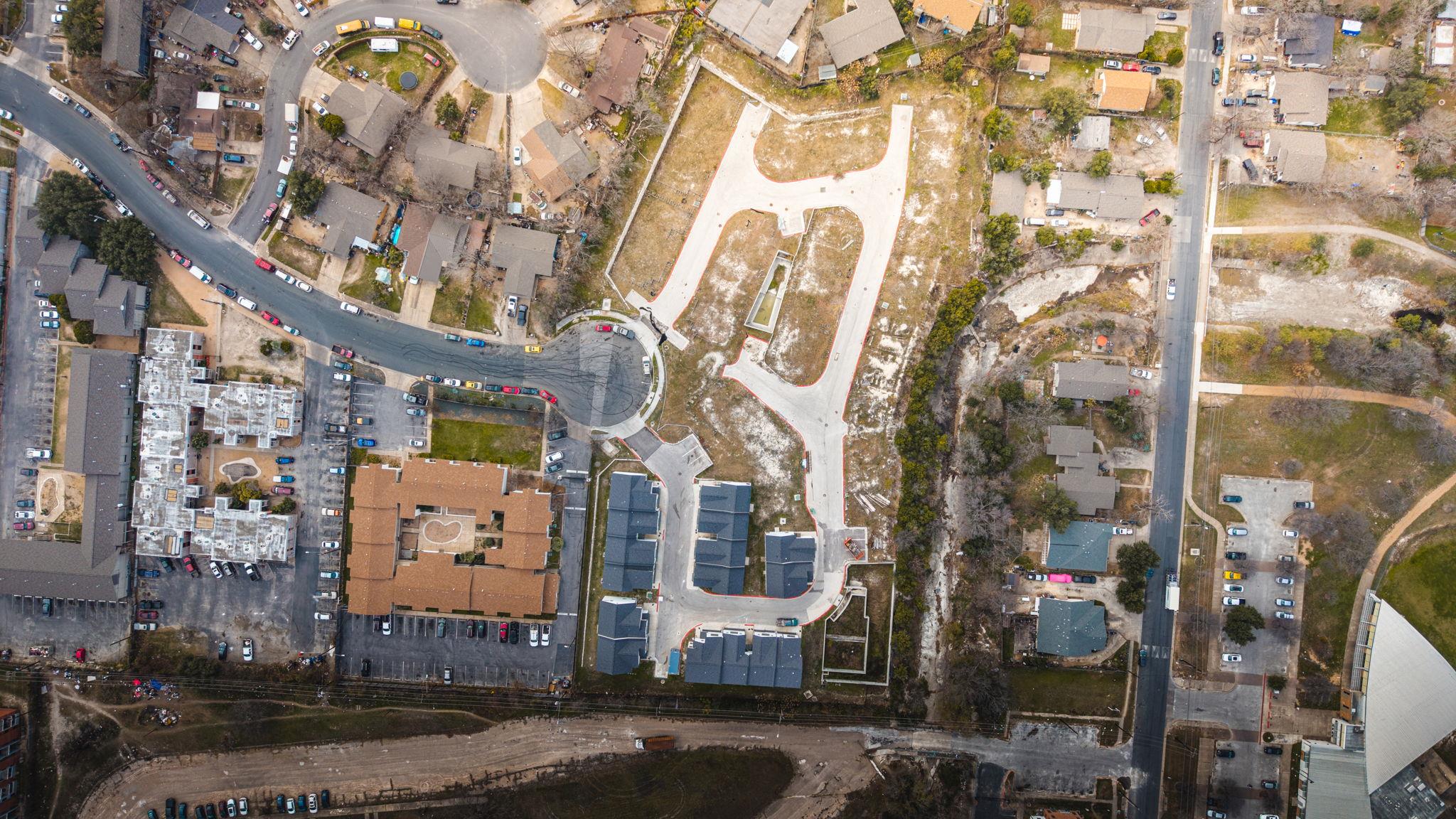 1300 McKie Dr, Austin, TX 78752