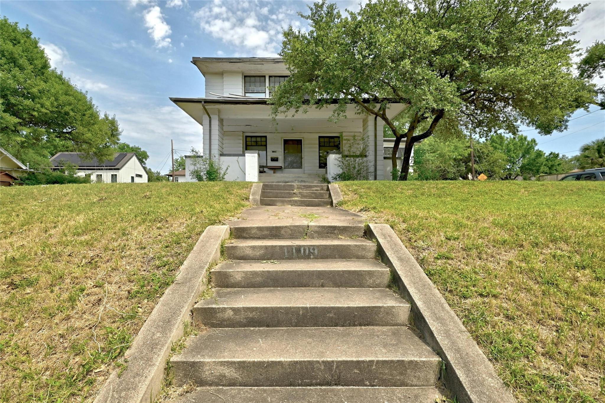 1109 Travis Height Blvd, Austin, TX 78704
