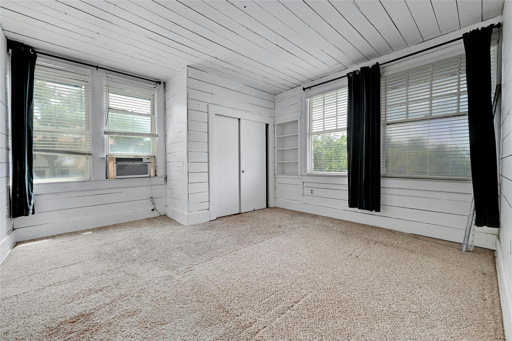 1109 Travis Height Blvd, Austin, TX 78704