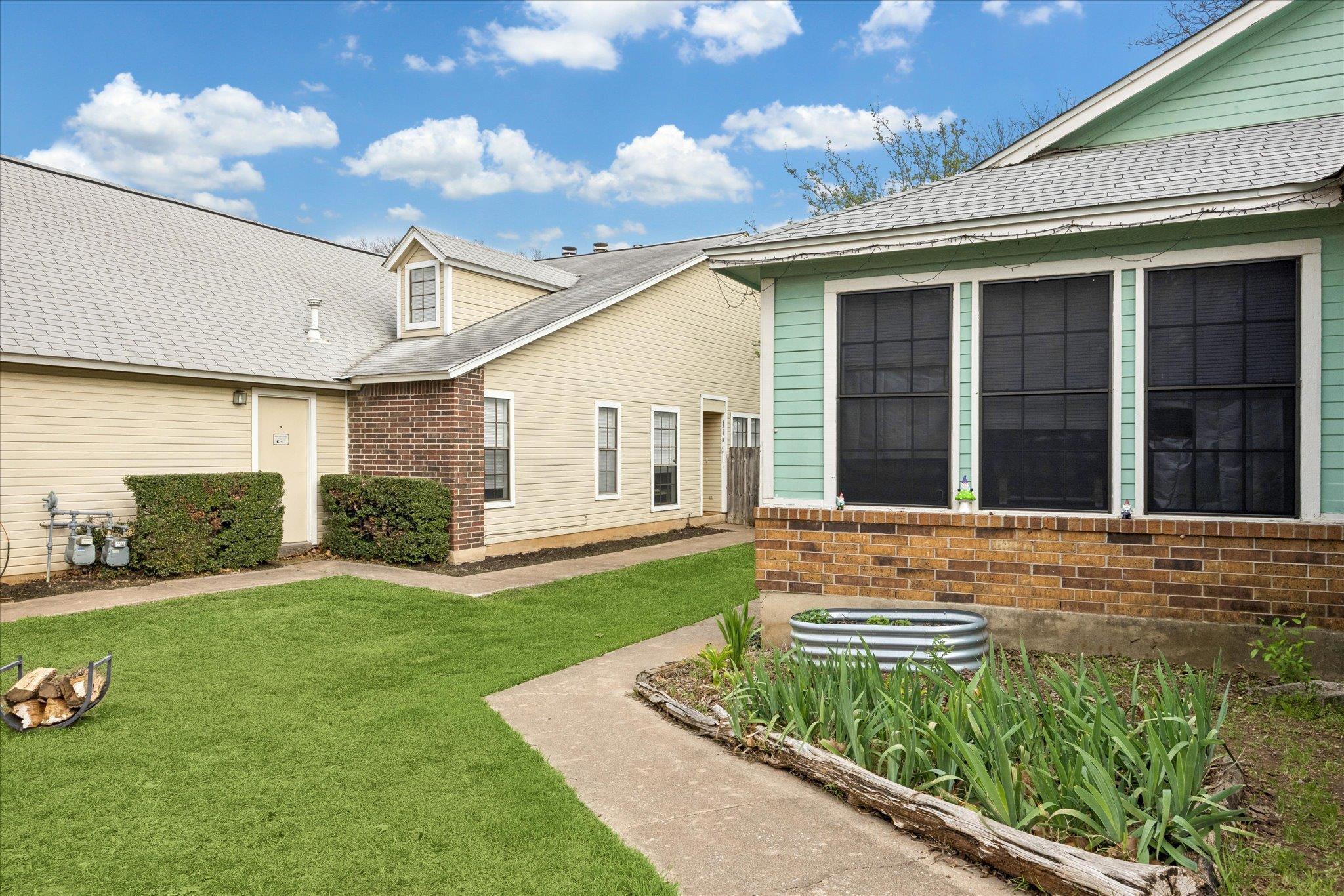 9401 Kempler Dr, Austin, TX 78748