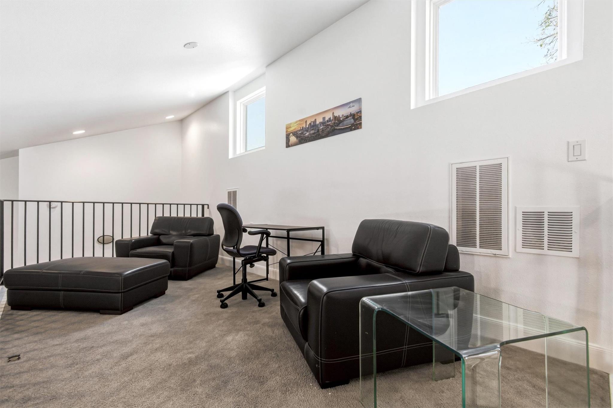 2715 Zaragosa St, Austin, TX 78702