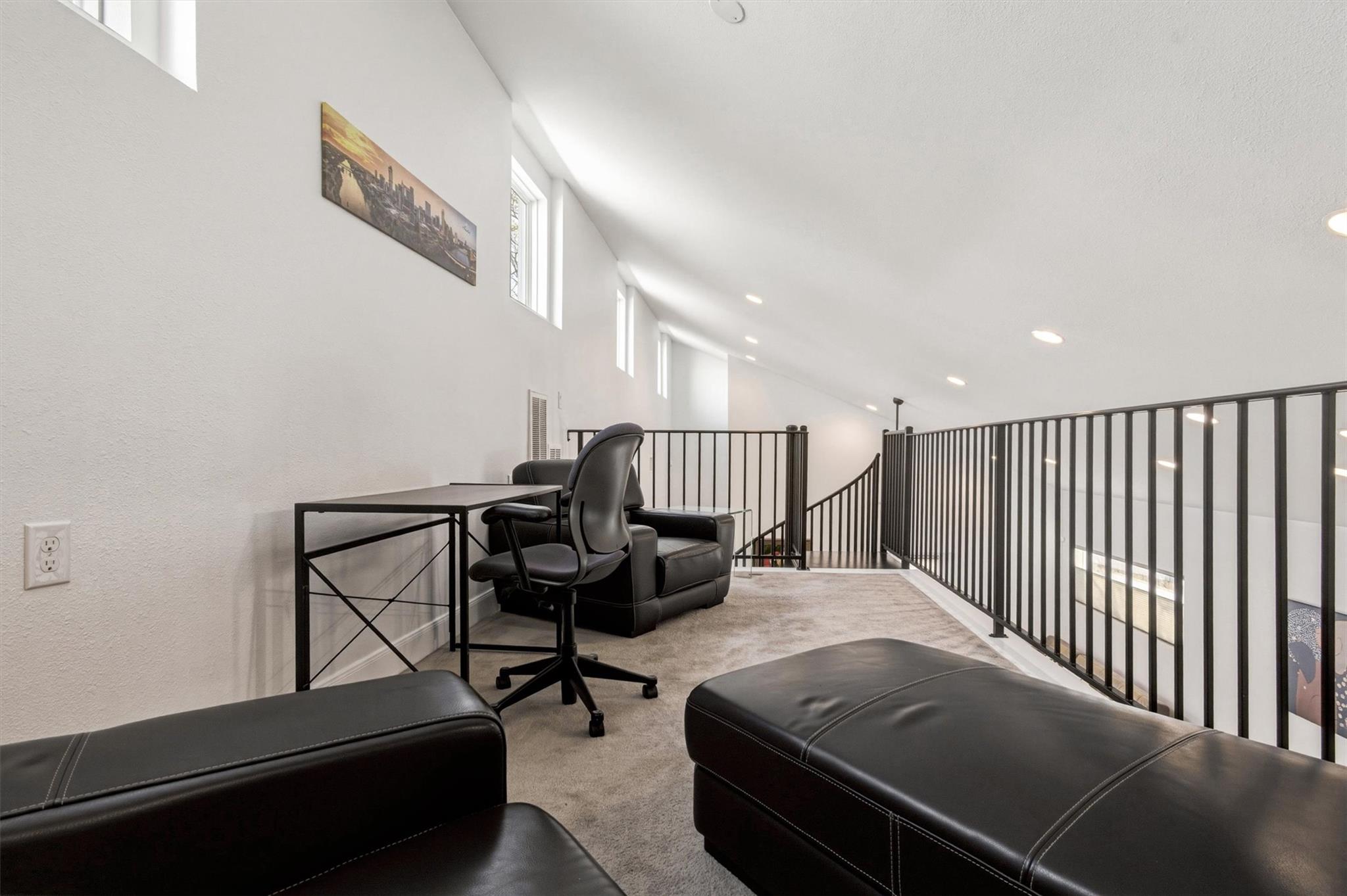 2715 Zaragosa St, Austin, TX 78702