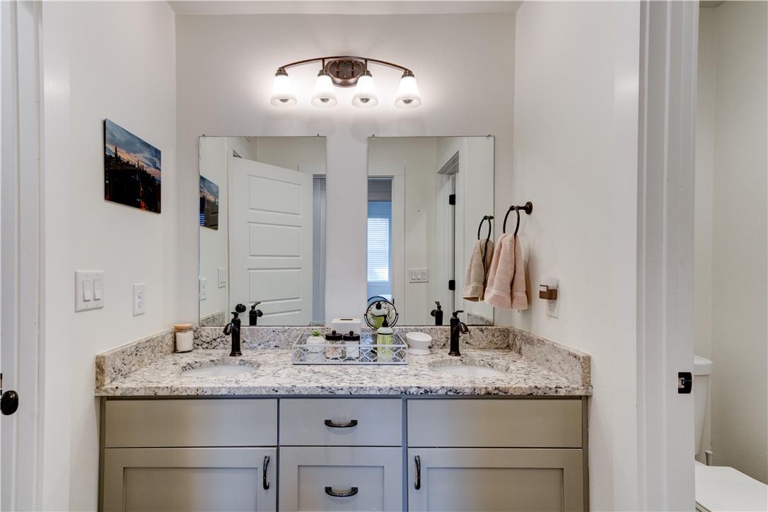 2715 ZARAGOSA St, Austin, TX 78702