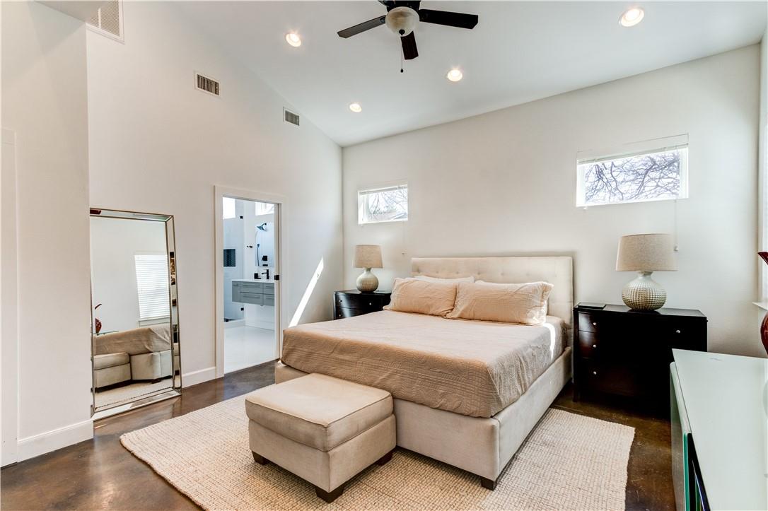 2715 ZARAGOSA St, Austin, TX 78702