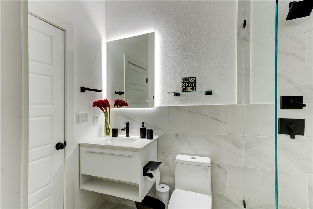 2715 ZARAGOSA St, Austin, TX 78702