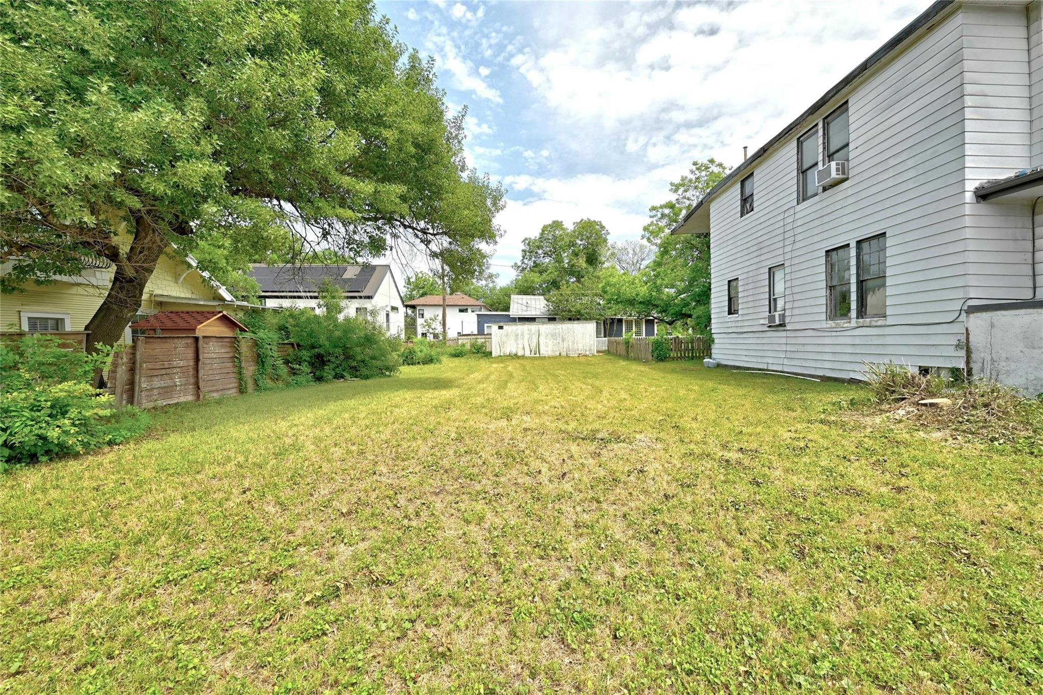 1107 Travis Heights Blvd, Austin, TX 78704