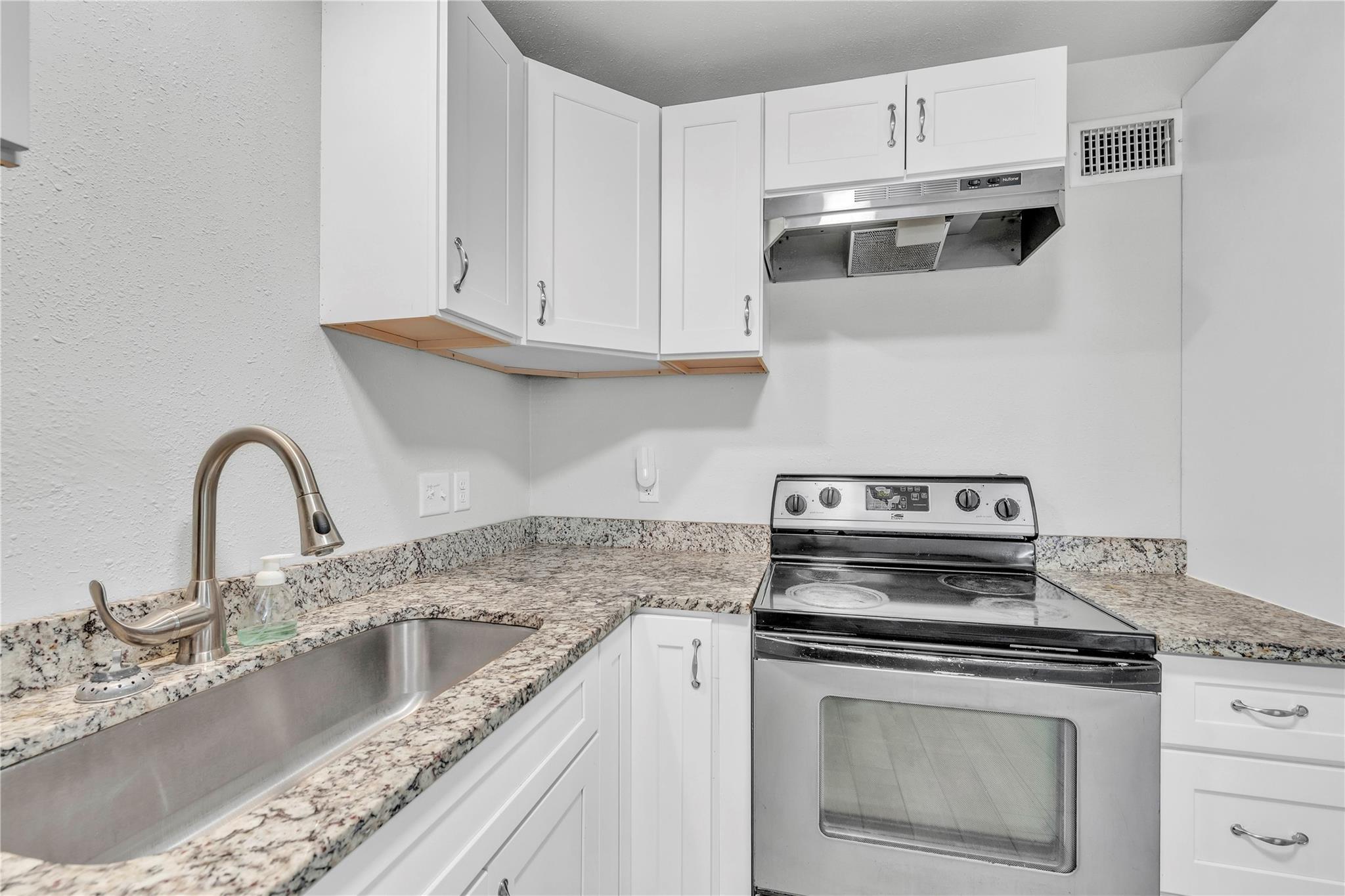 901 Parmer Ave, Killeen, TX 76541