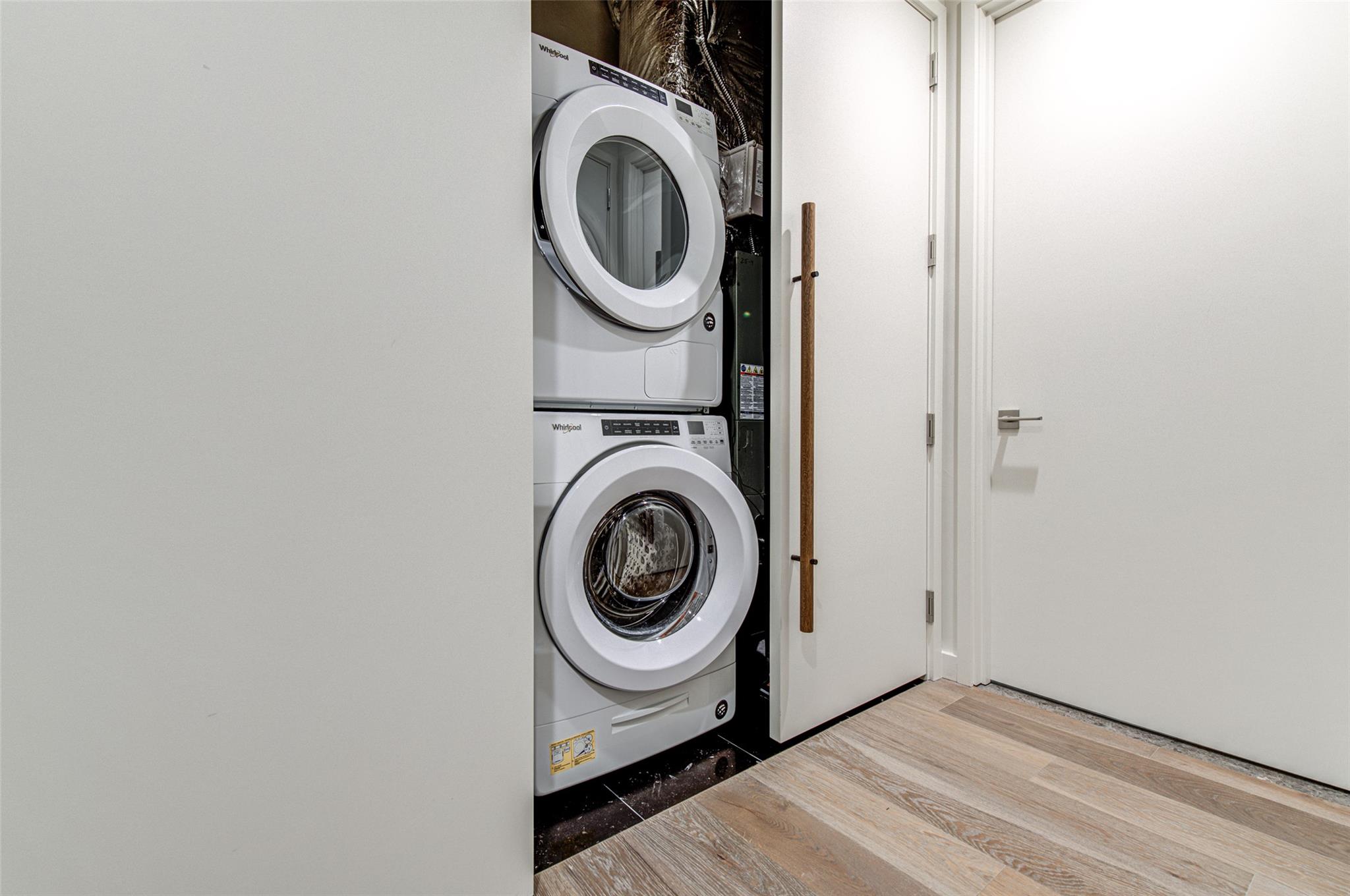 202 Nueces St # 2204, Austin, TX 78701