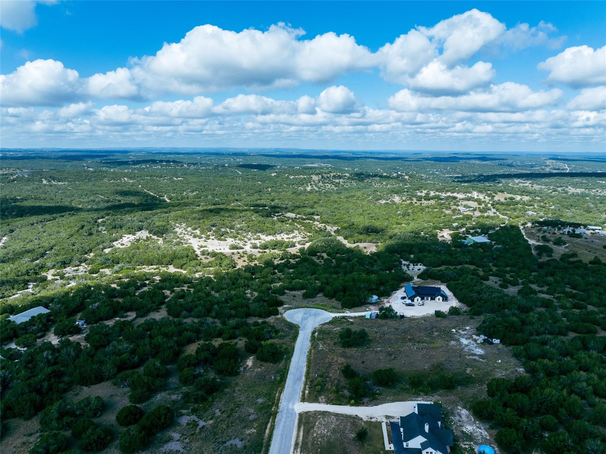 394 Vail River Rd, Dripping Springs, TX 78620