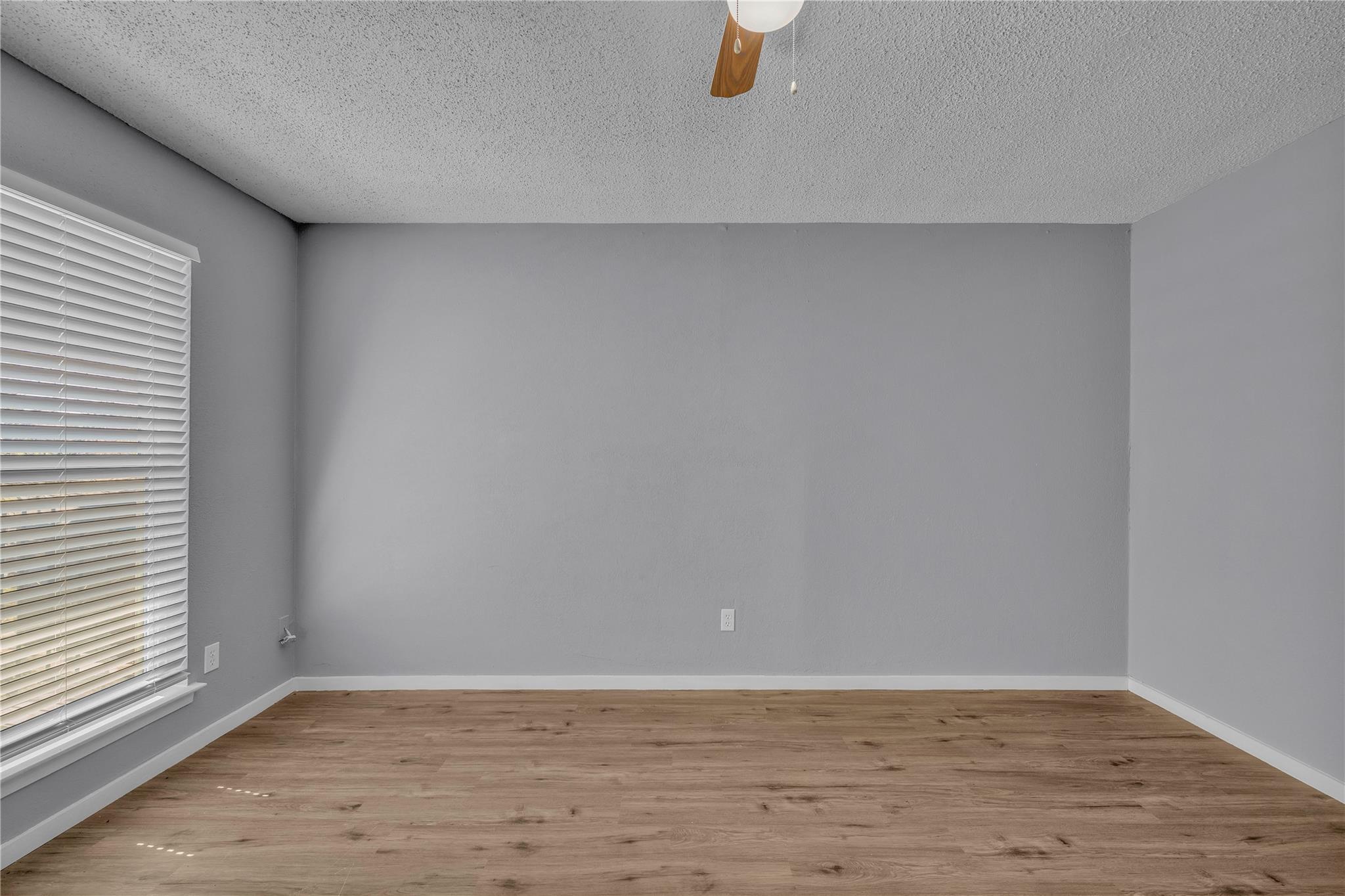 309 E Dean Ave, Killeen, TX 76541