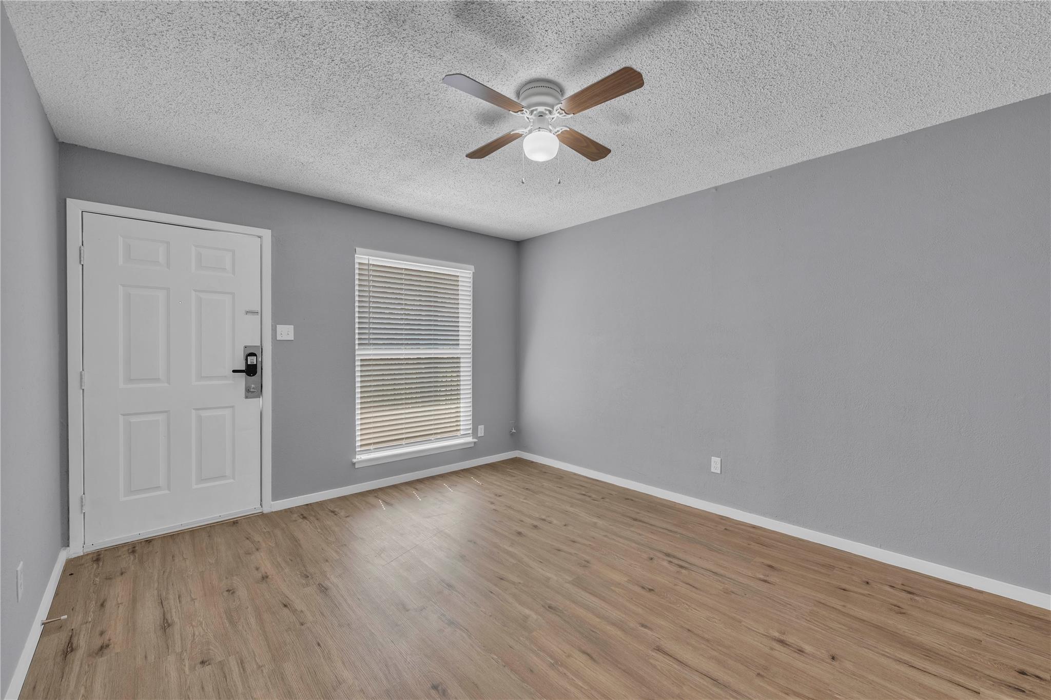 309 E Dean Ave, Killeen, TX 76541