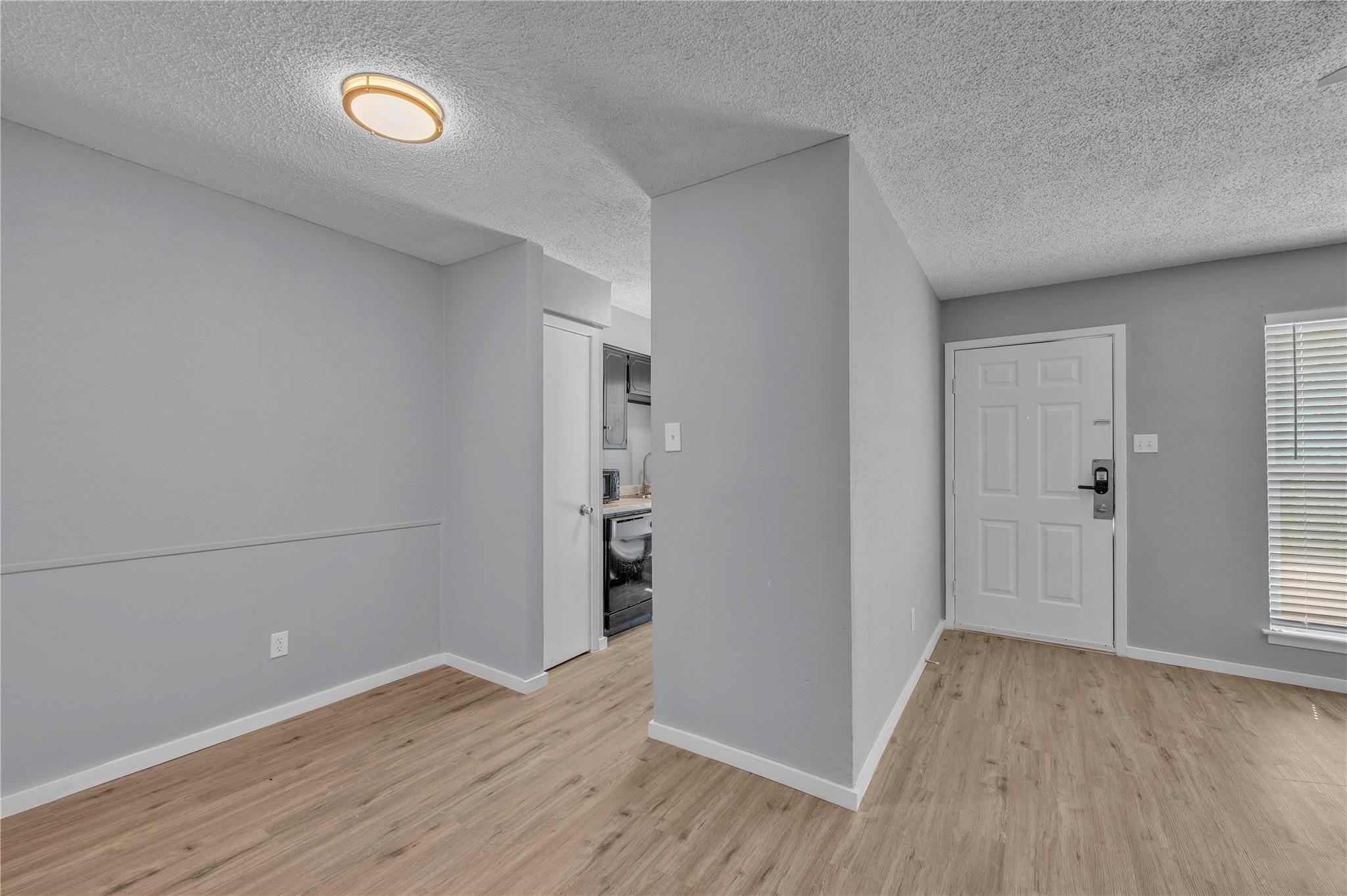 309 E Dean Ave, Killeen, TX 76541