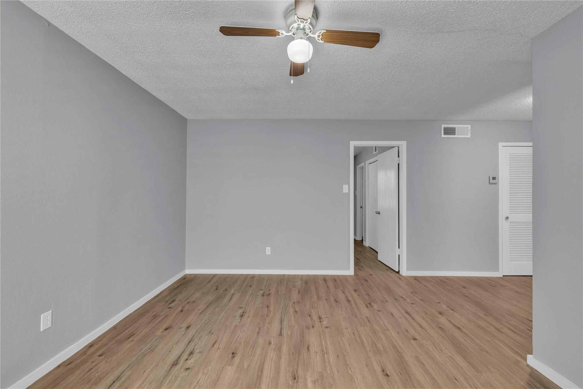 309 E Dean Ave, Killeen, TX 76541