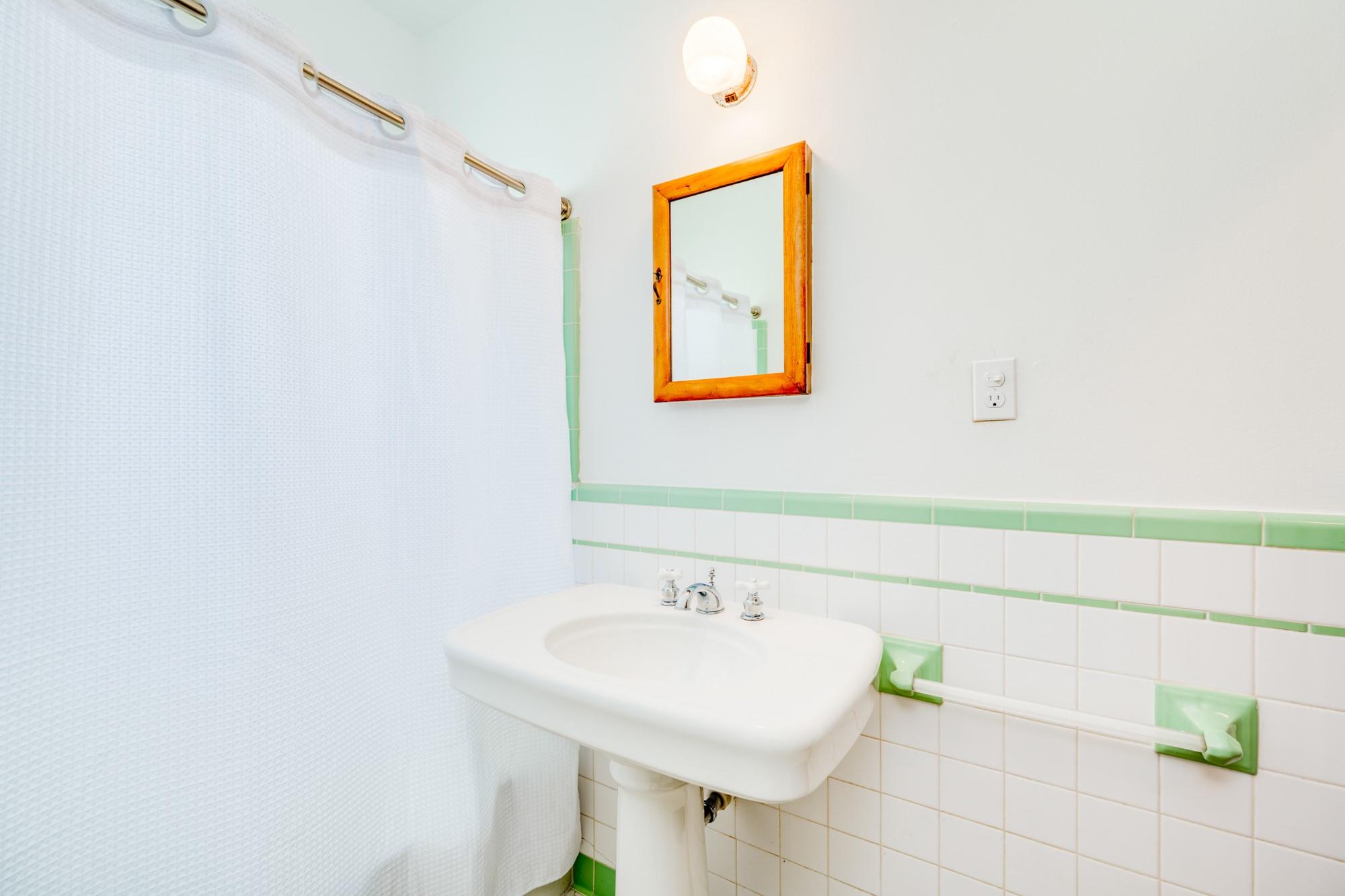 1301 E 29th St, Austin, TX 78722