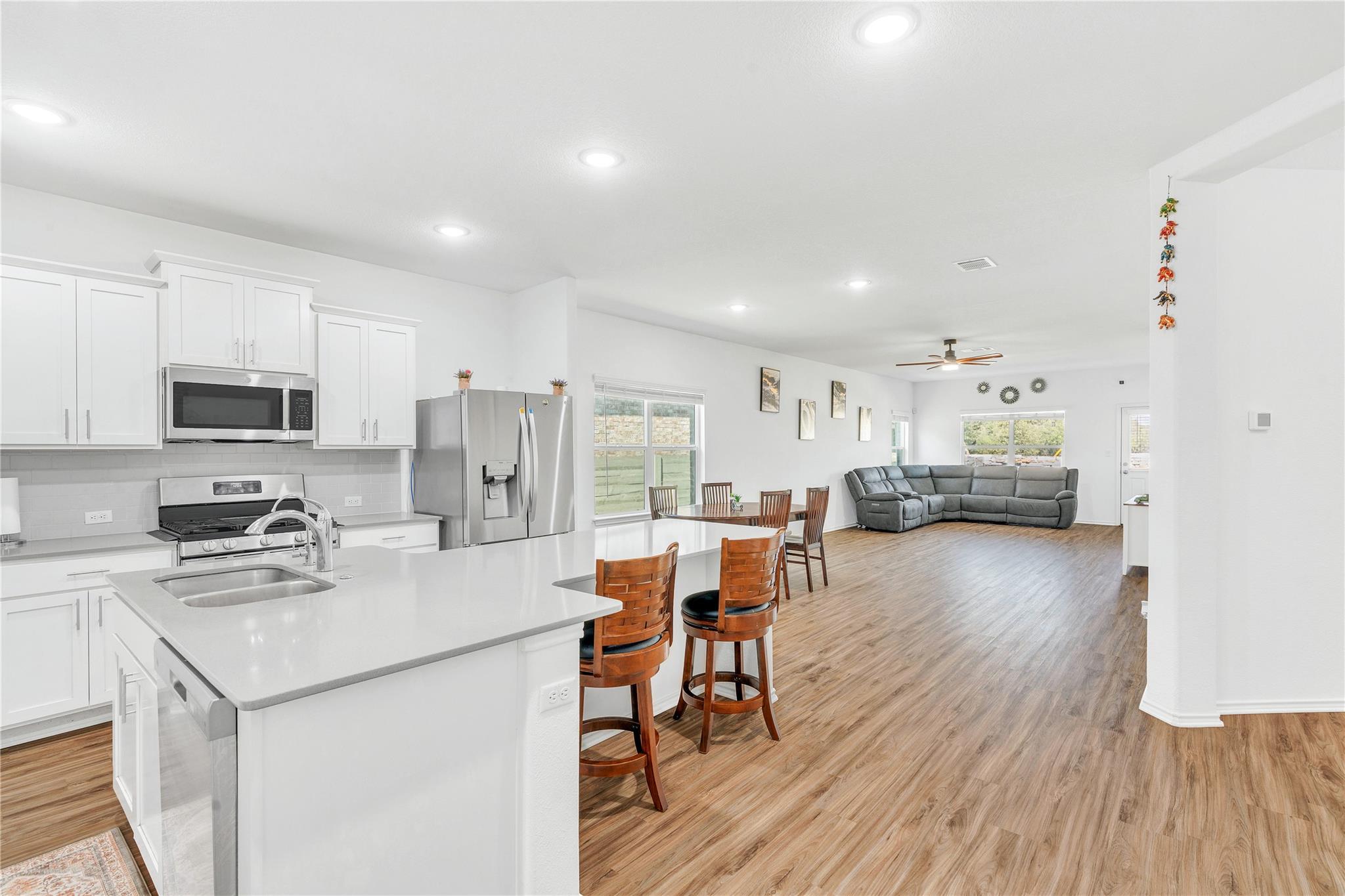 212 Flint Mountain Rd, Georgetown, TX 78628