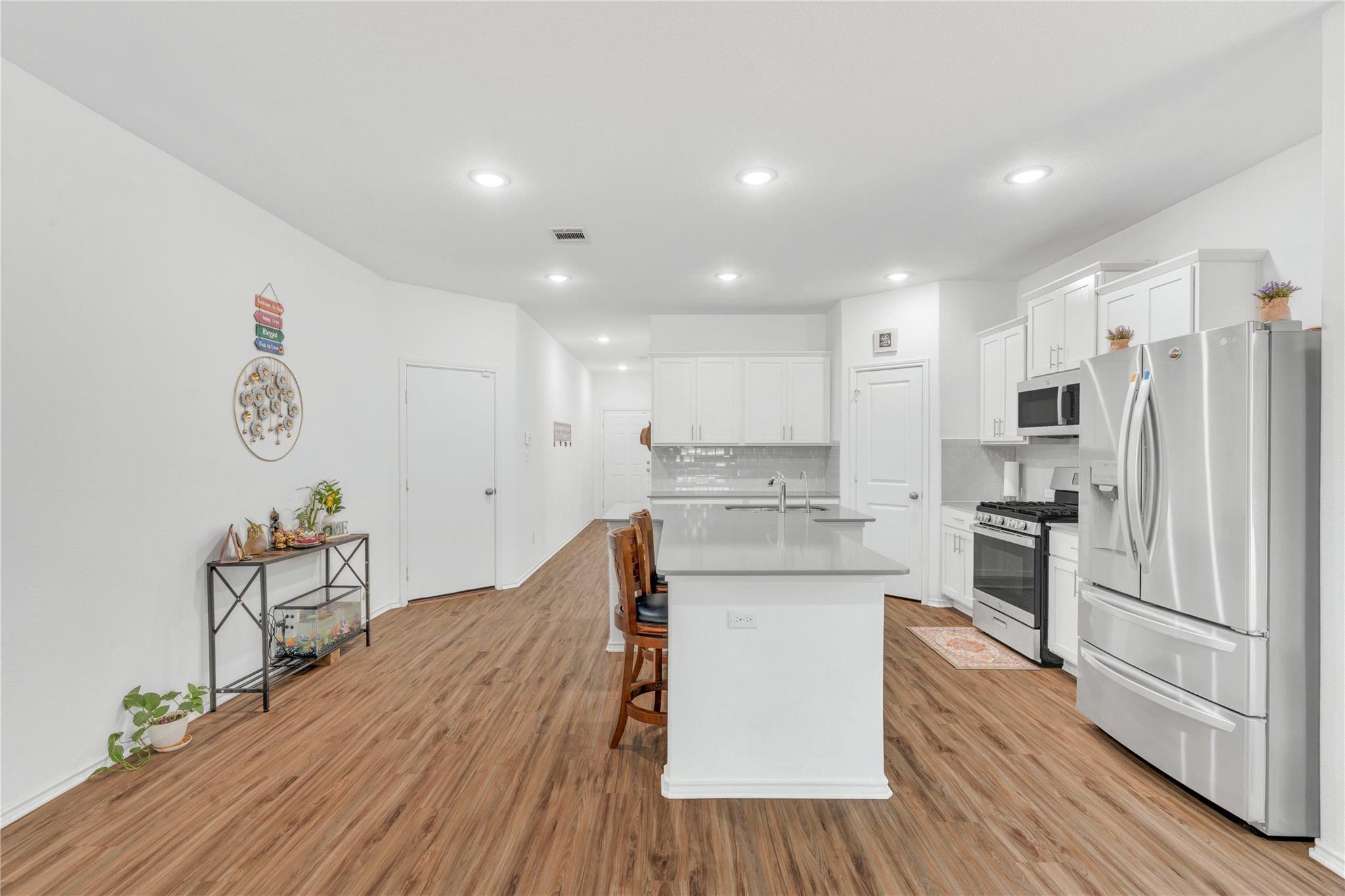 212 Flint Mountain Rd, Georgetown, TX 78628